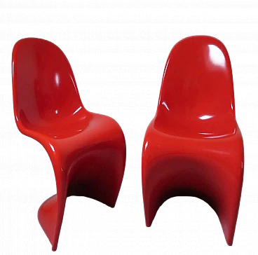 Pair of fiberglass S chairs by Panton Verner for Vitra, 1980s