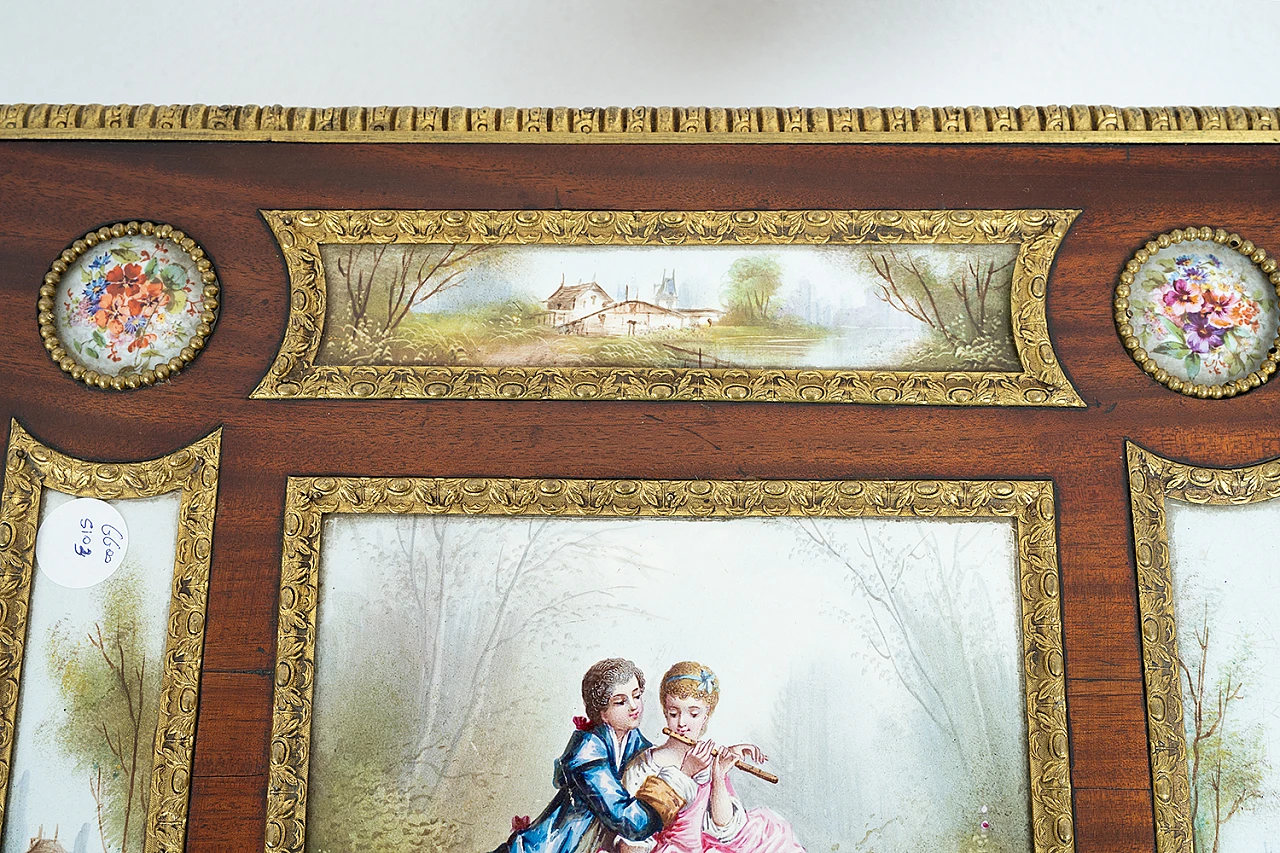 Tavolino Napoleone III in mogano e porcellana di Sèvres, '800 4