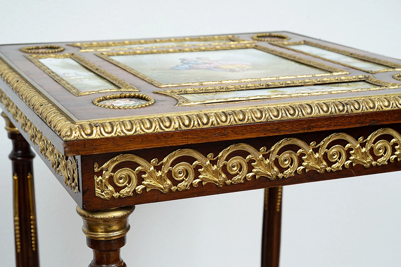 Tavolino Napoleone III in mogano e porcellana di Sèvres, '800 6