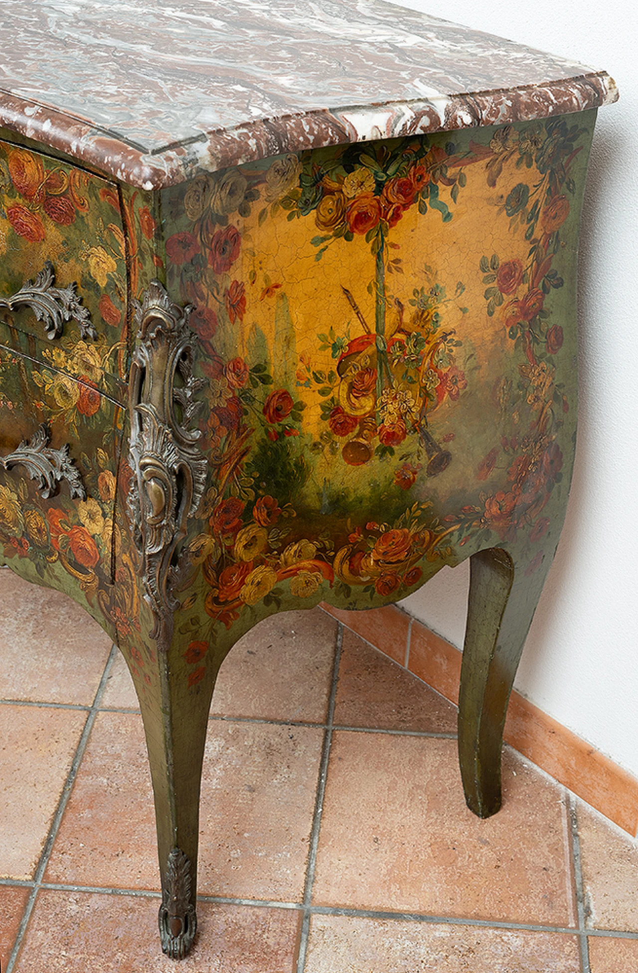 Napoleon III lacquered wood commode with gallant scene, 19th century 4