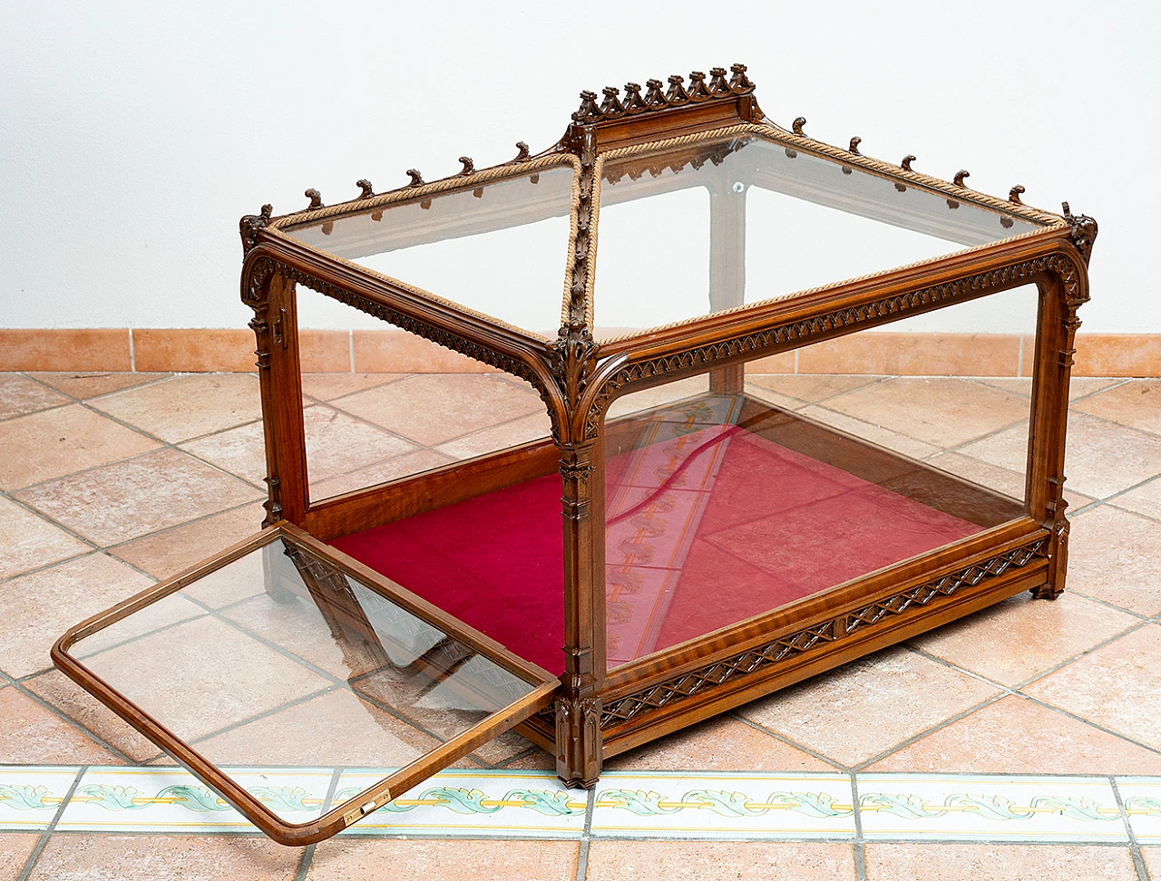 Neo-Gothic solid walnut display case, early 19th century 6