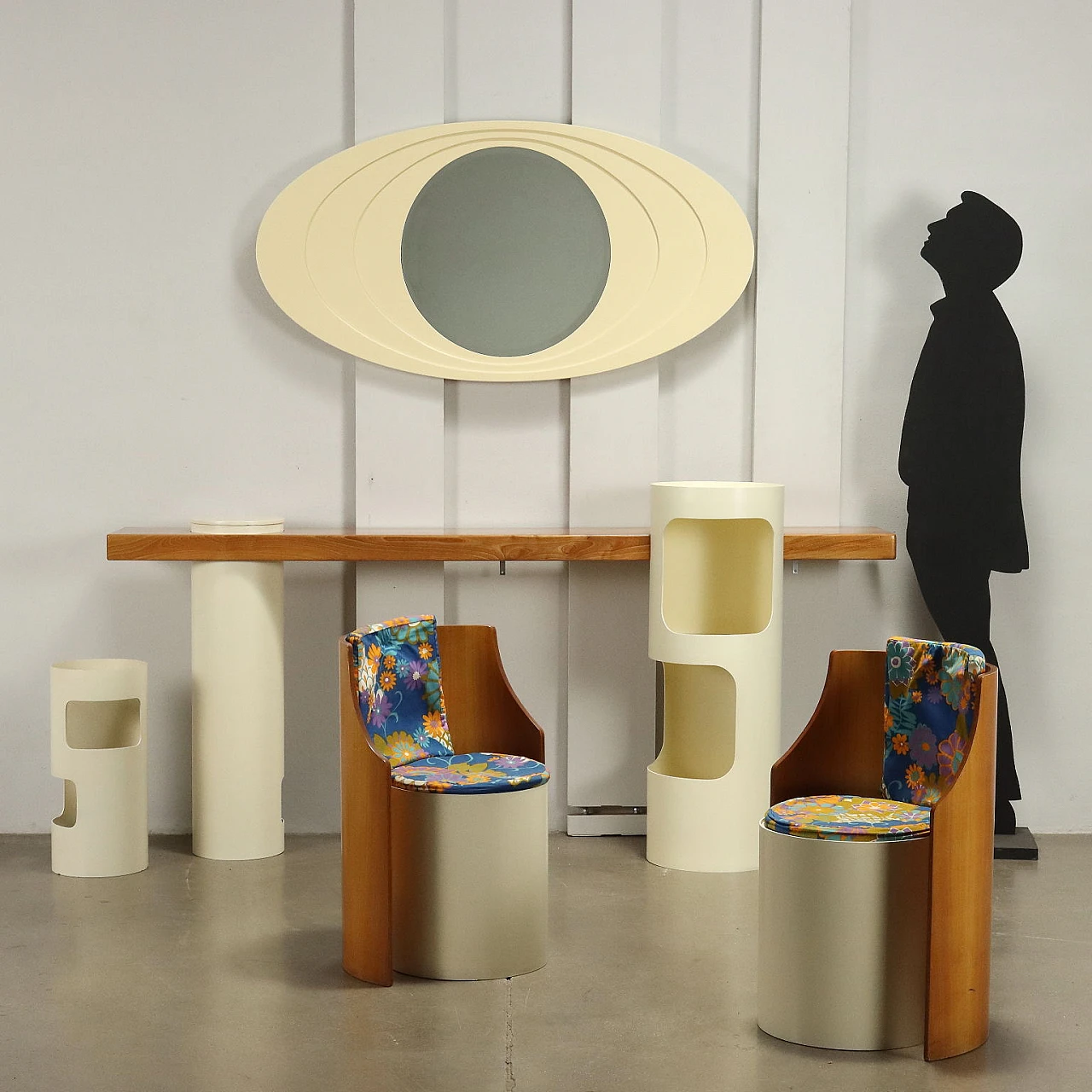 Console, mirror, umbrella stand and pair of chairs, 1970s 2