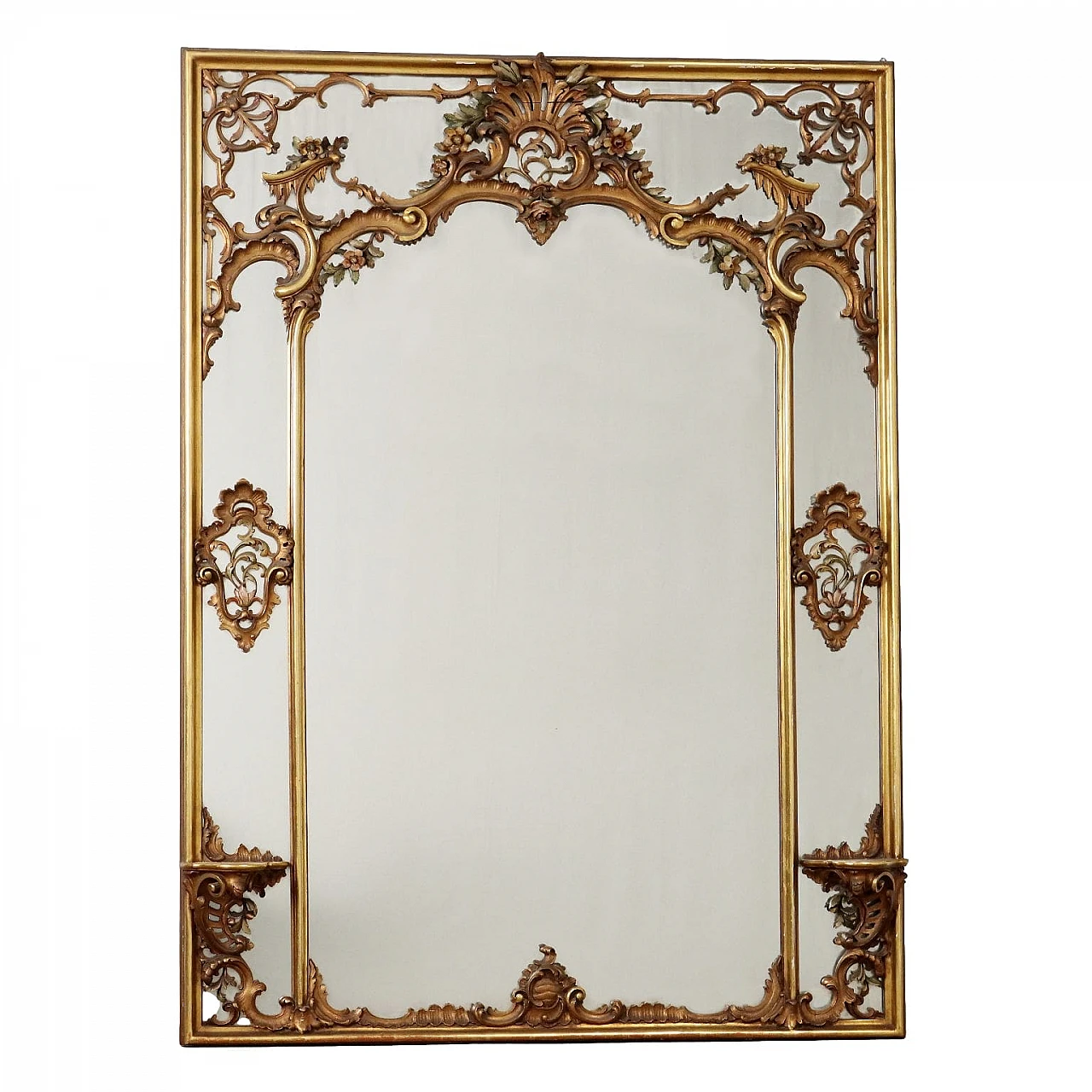 Gilded frame mirror carved with floral motifs 1