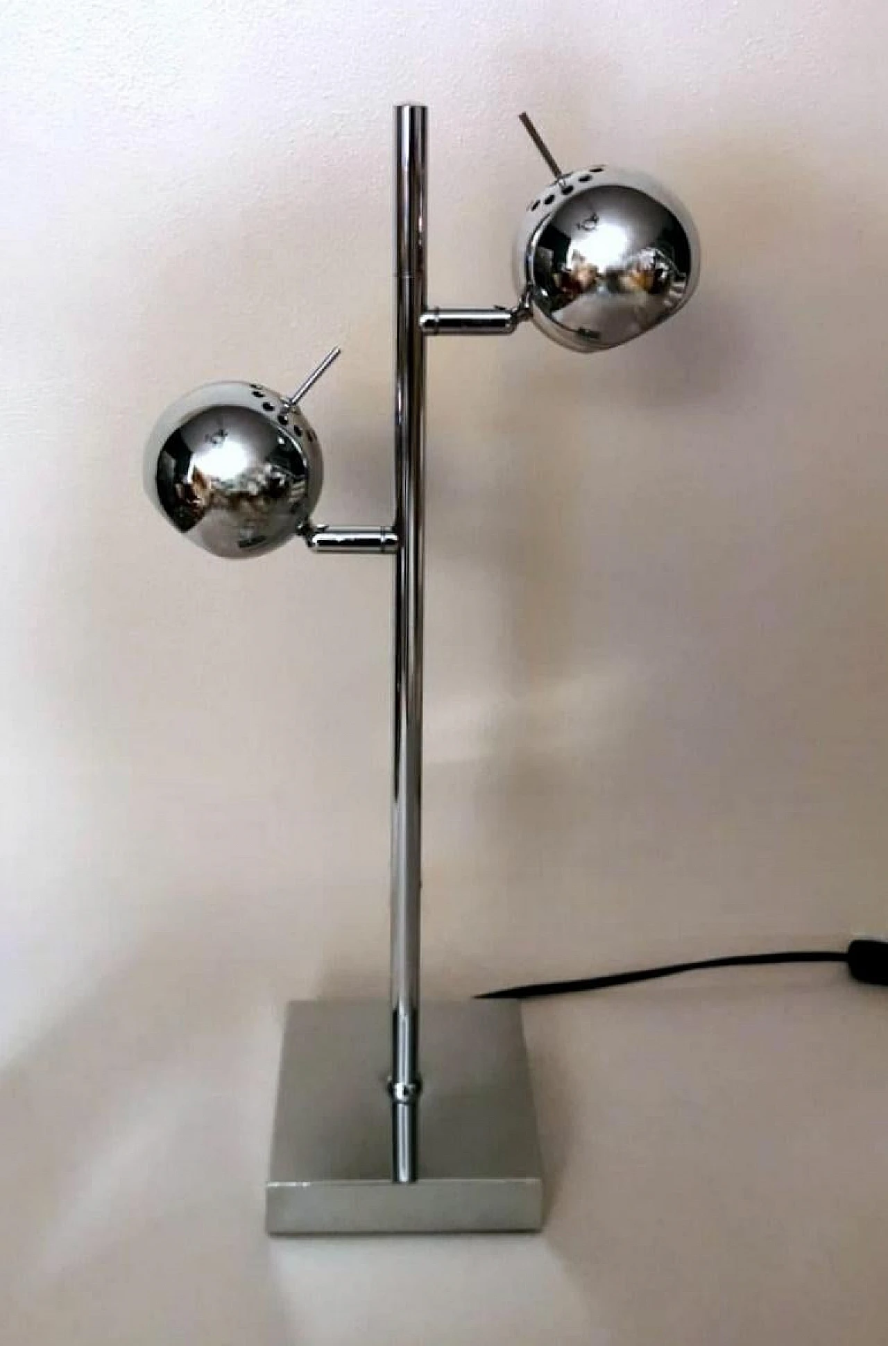 Lampada da tavolo in stile Goffredo Reggiani, anni '80 2