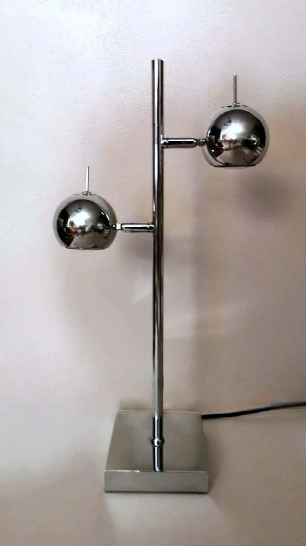 Lampada da tavolo in stile Goffredo Reggiani, anni '80 3