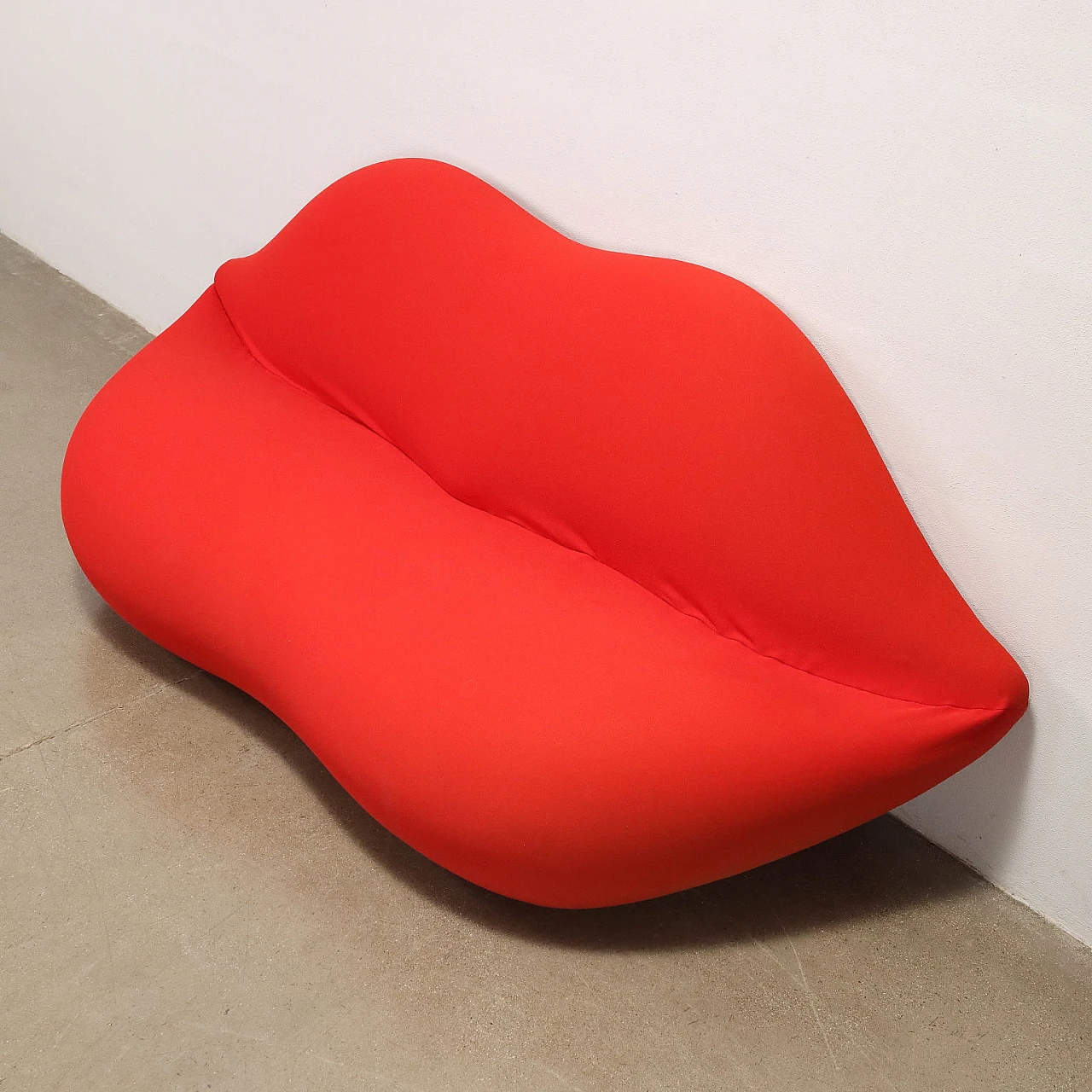 Bocca sofa in red fabric by Studio 65 for Gufram, 1970s 4