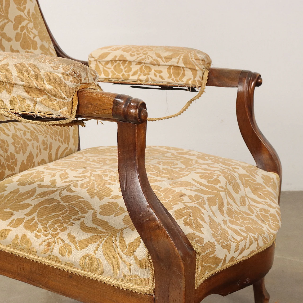 Pair of walnut & beech reclining armchair, 19th century 5