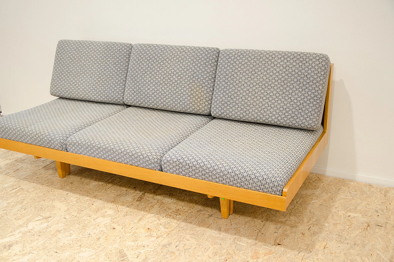 Czechoslovakian beech and fabric sofa bed, 1960s 5