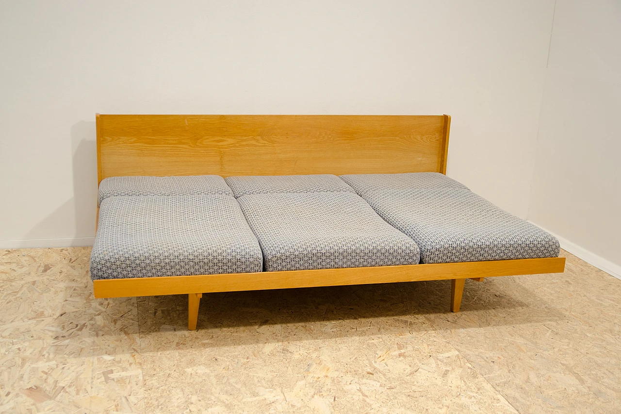 Czechoslovakian beech and fabric sofa bed, 1960s 12