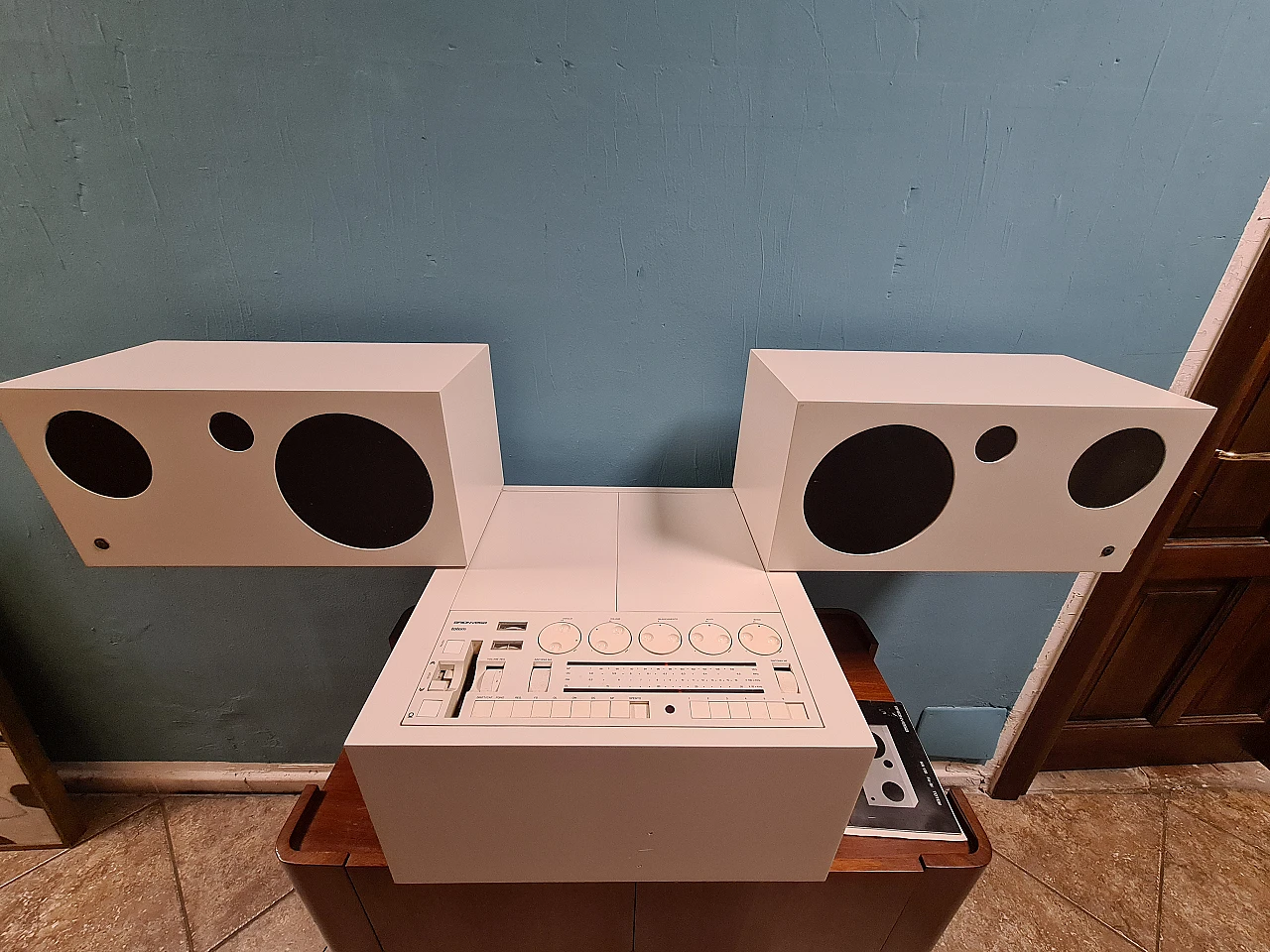 Totem RR-130 radio by Mario Bellini for Brionvega, 1970s 12