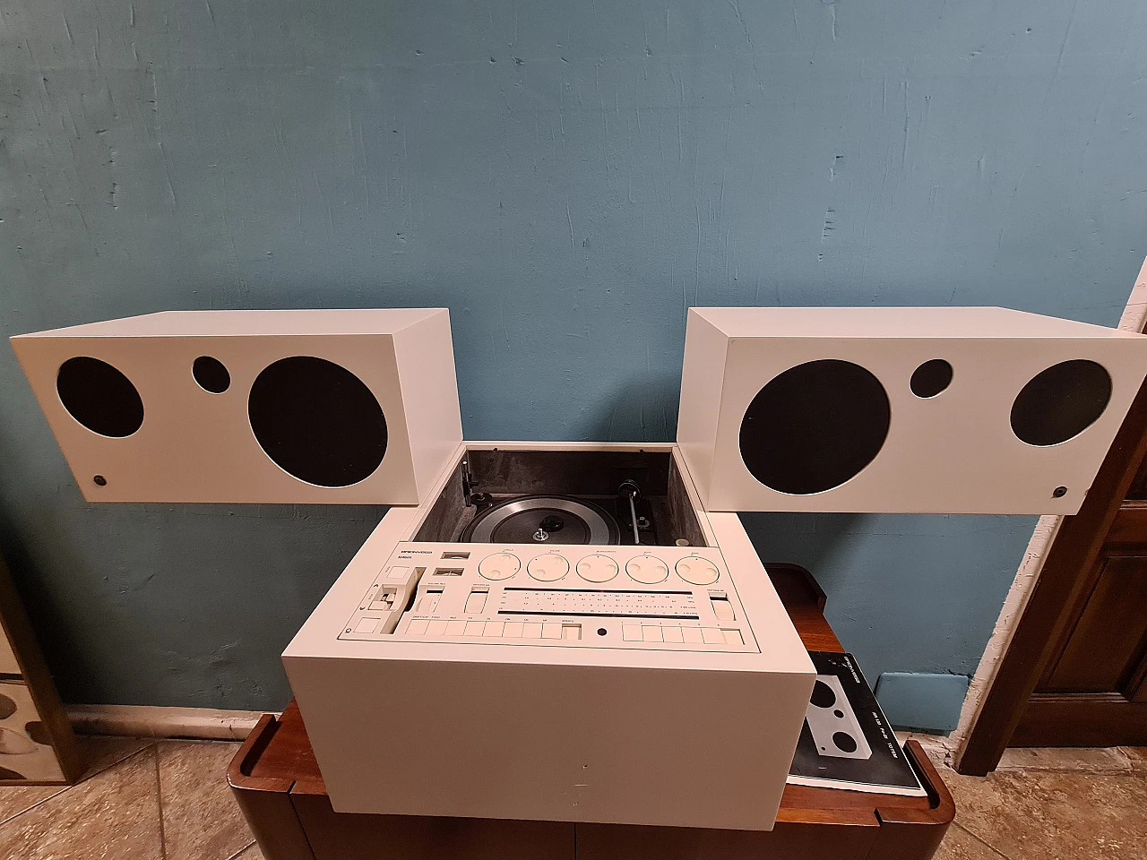 Totem RR-130 radio by Mario Bellini for Brionvega, 1970s 13