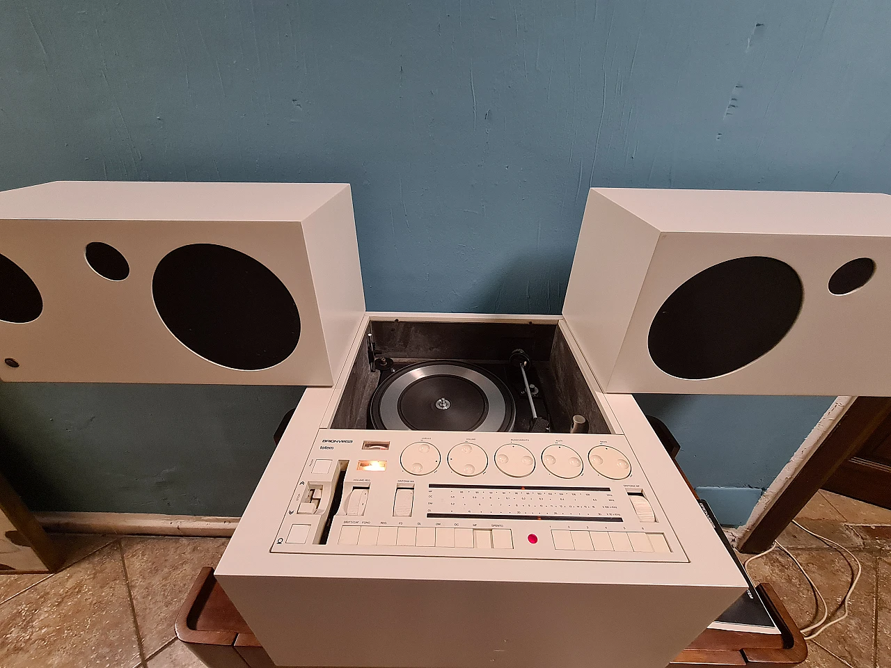 Totem RR-130 radio by Mario Bellini for Brionvega, 1970s 15