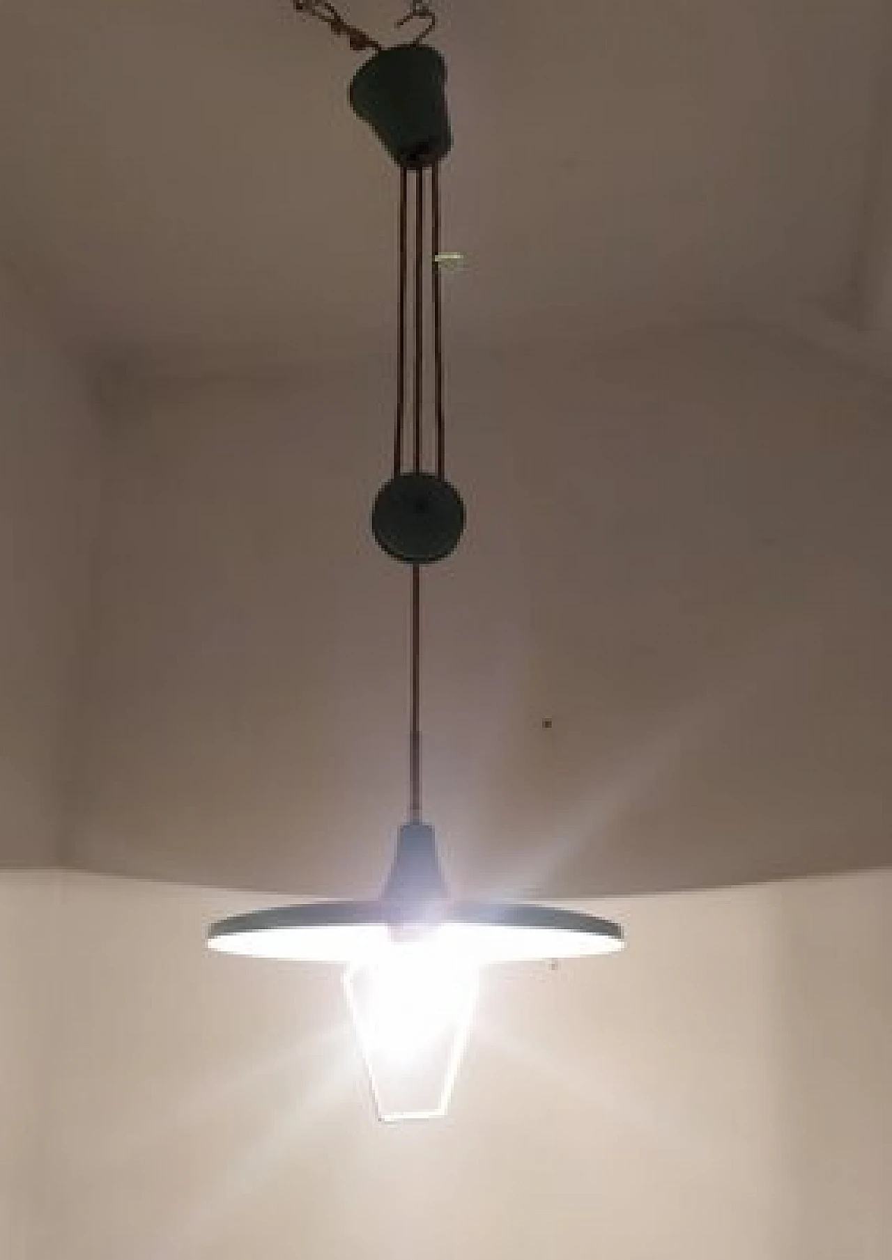 Chandelier attributed to Angelo Lelli for Arredoluce, 1950s 2