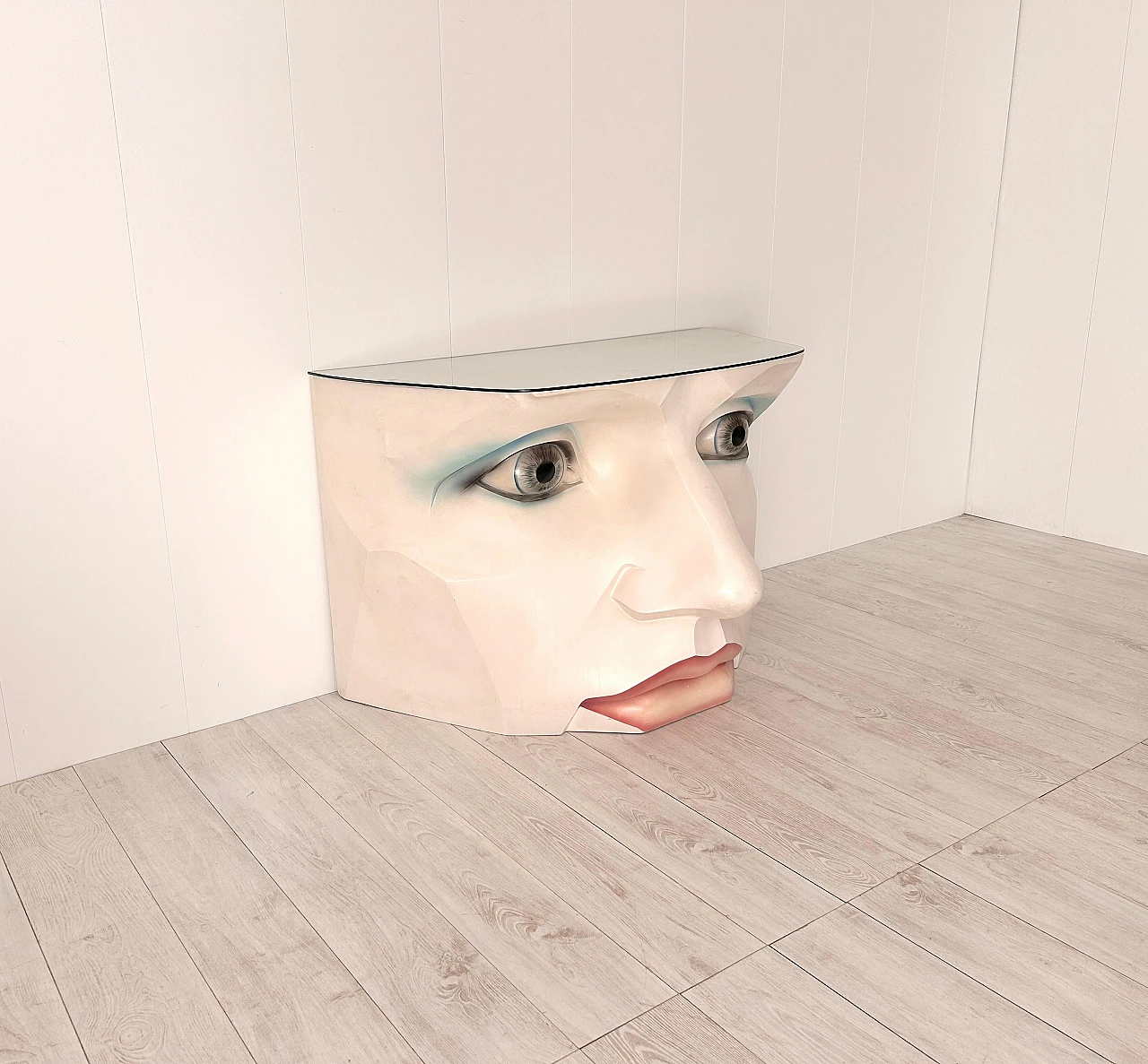 Consolle scultorea in vetroresina con volto femminile, anni '80 6