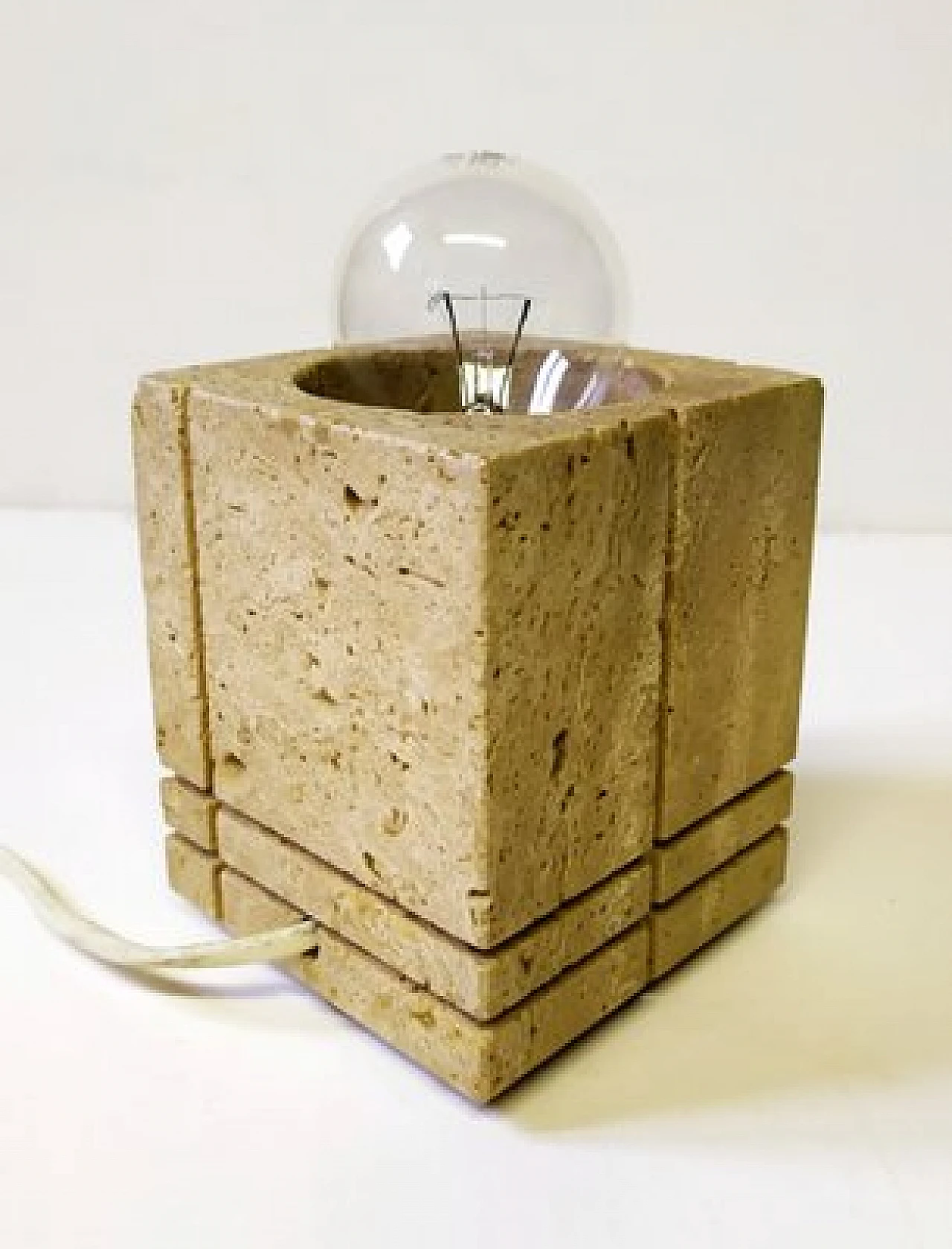 Travertine table lamp by Cerri Nestore, 1960s 1