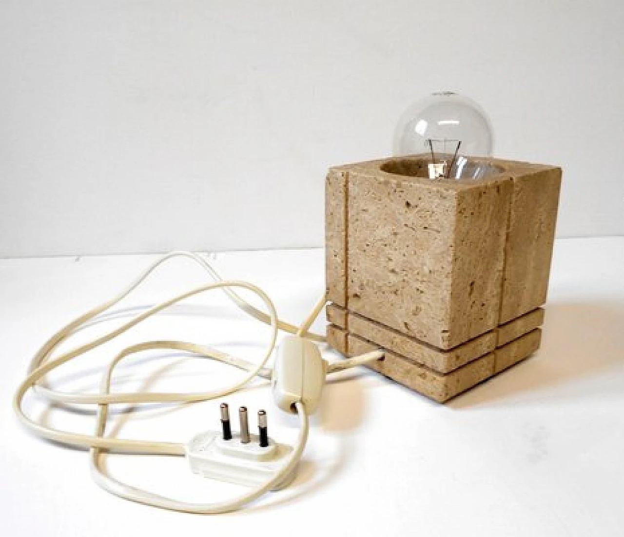 Travertine table lamp by Cerri Nestore, 1960s 3