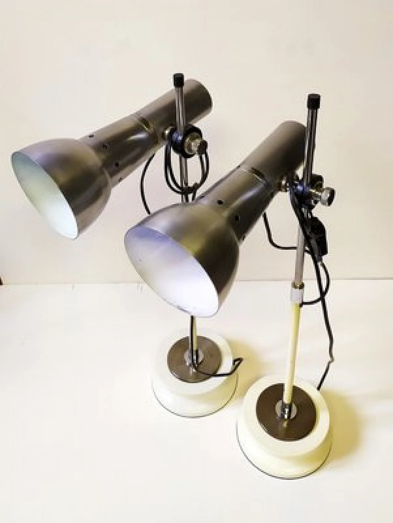 Pair of table lamps attributed to Goffredo Reggiani, 1960s 2