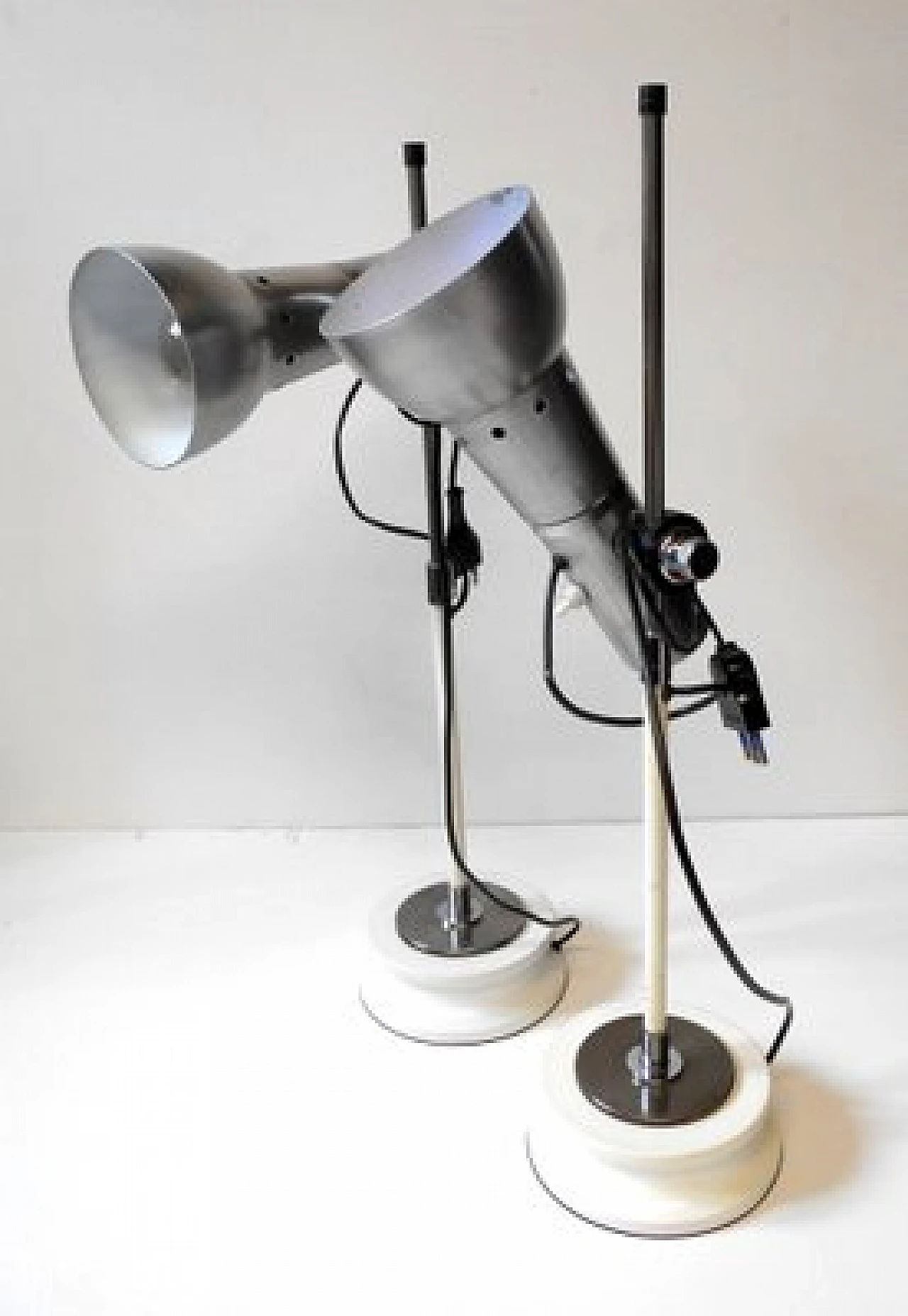 Pair of table lamps attributed to Goffredo Reggiani, 1960s 4