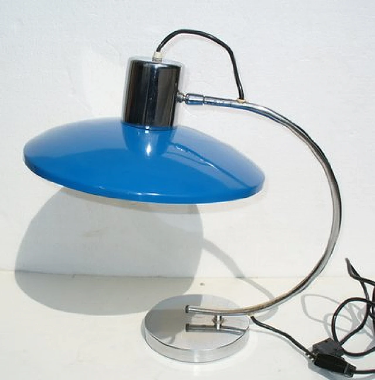 Blue aluminium table lamp, 1960s 1