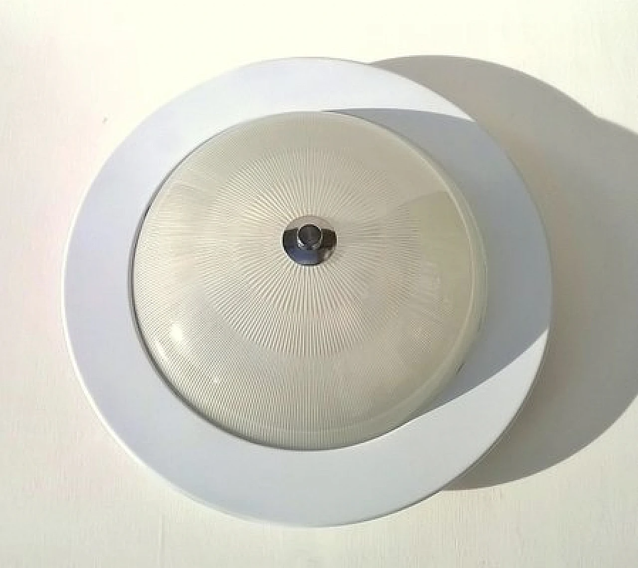 Round wall lamp by Lamperti Robbiate, 1970s 2