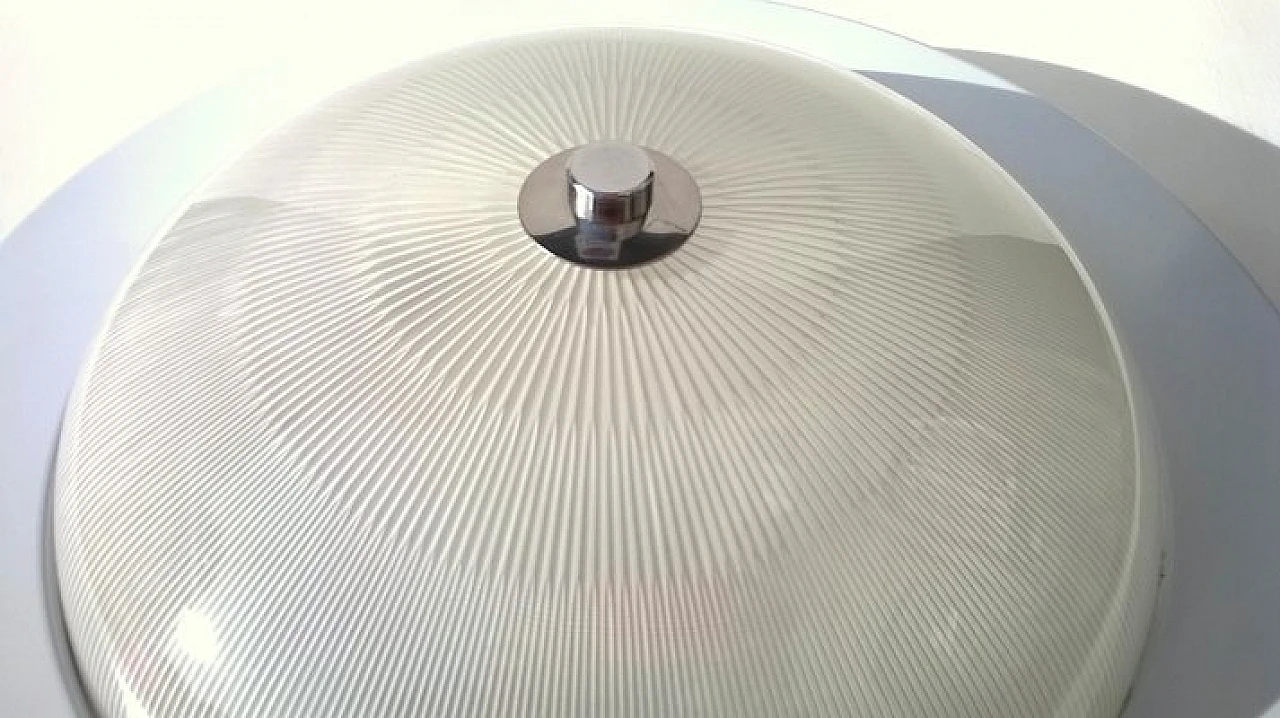 Round wall lamp by Lamperti Robbiate, 1970s 5