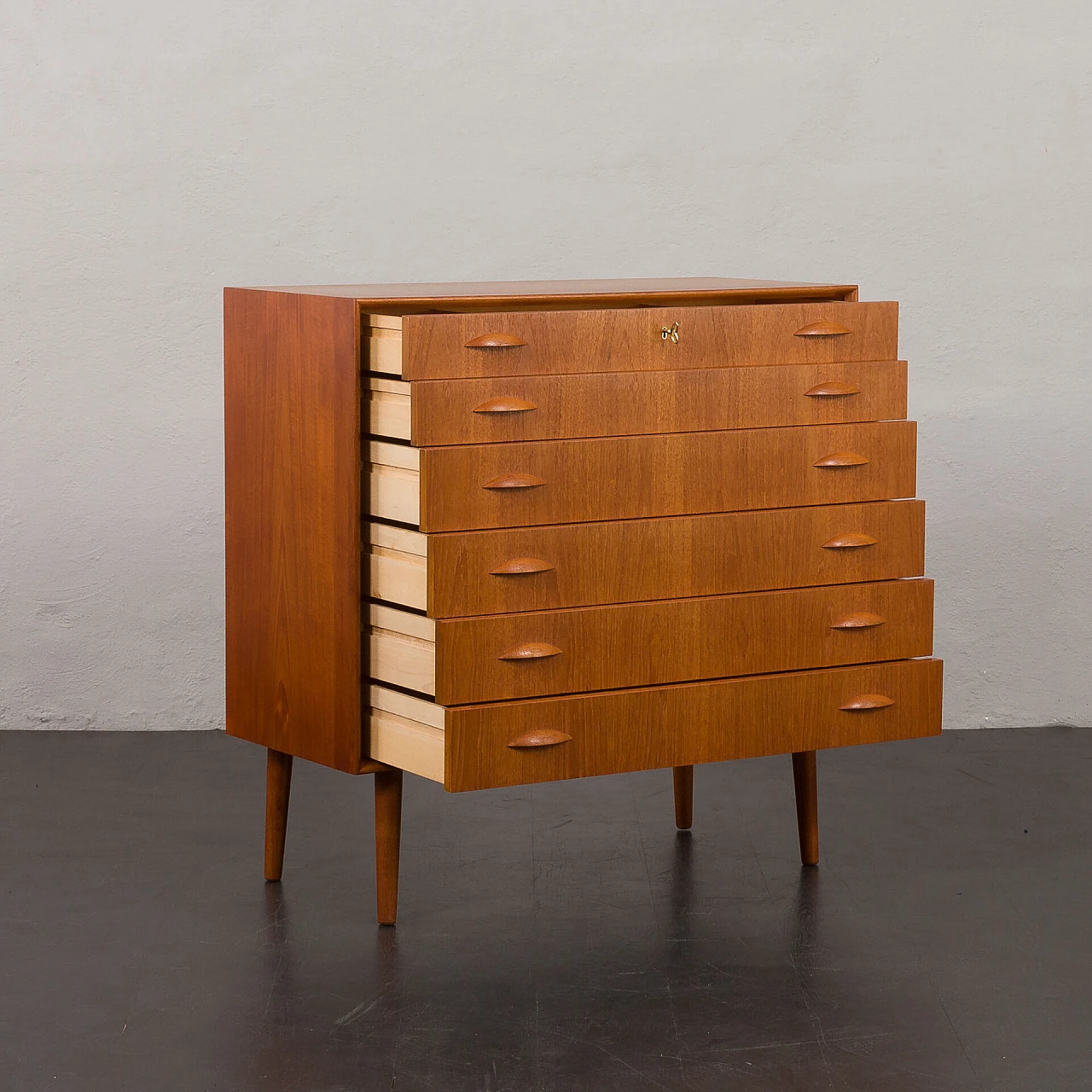 Cassettiera in teak di Johannes Sorth per Nexo, anni '60 3