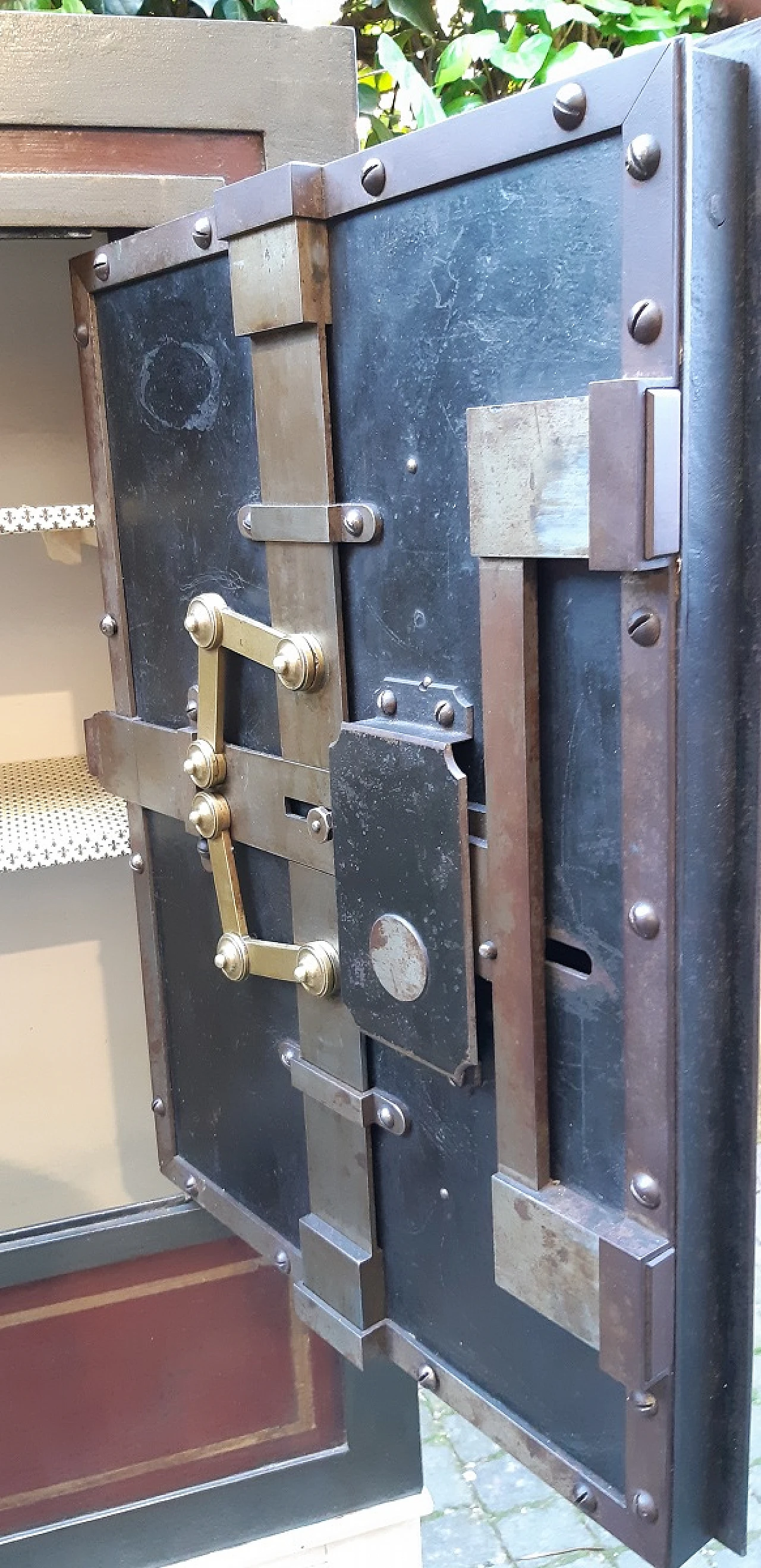 Cassaforte antica italiana dell'800 perfettamente funzionante 3