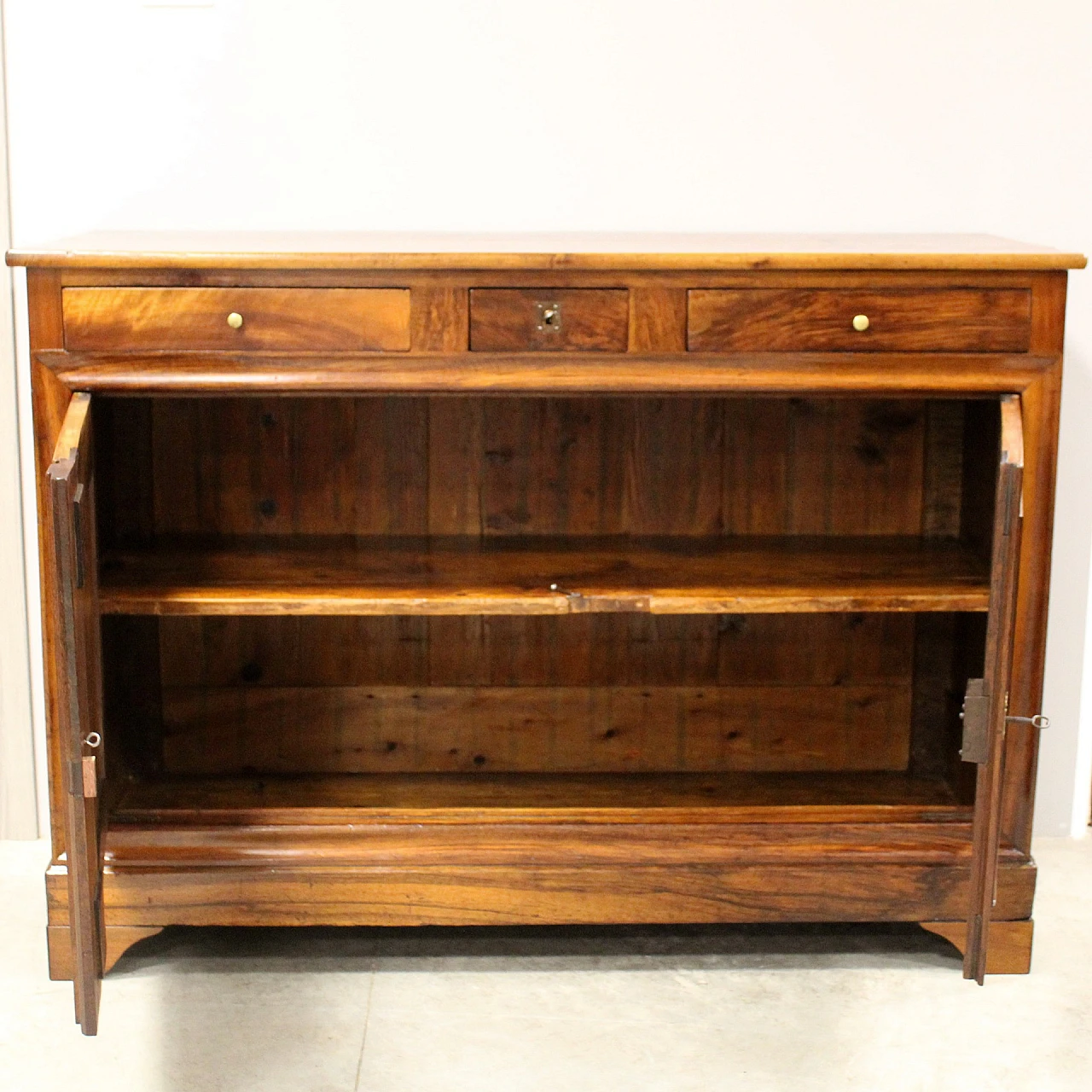 Louis Philippe walnut sideboard, mid-19th century 4