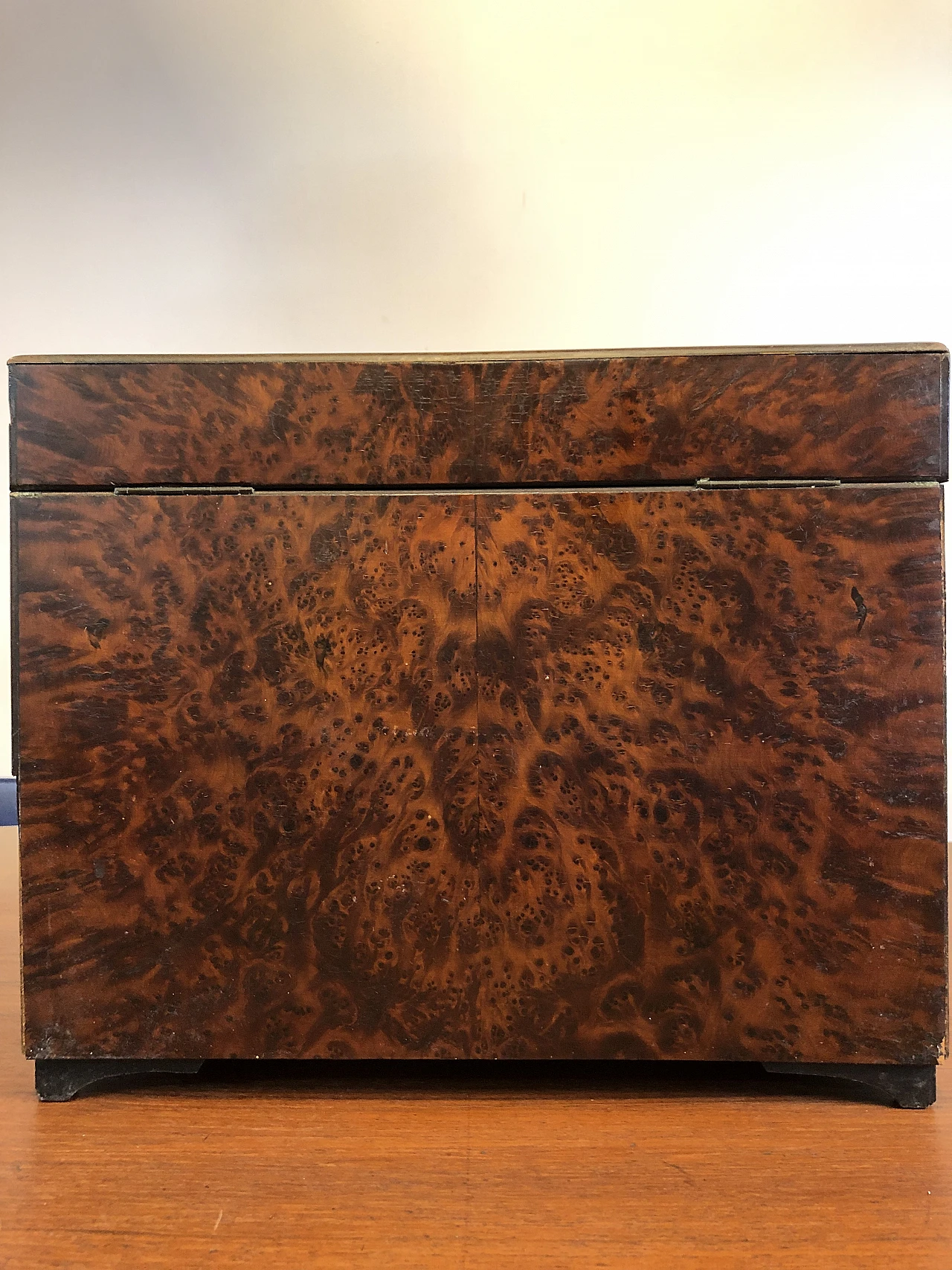 Napoleon III Thuja-root liquor box, 19th century 5