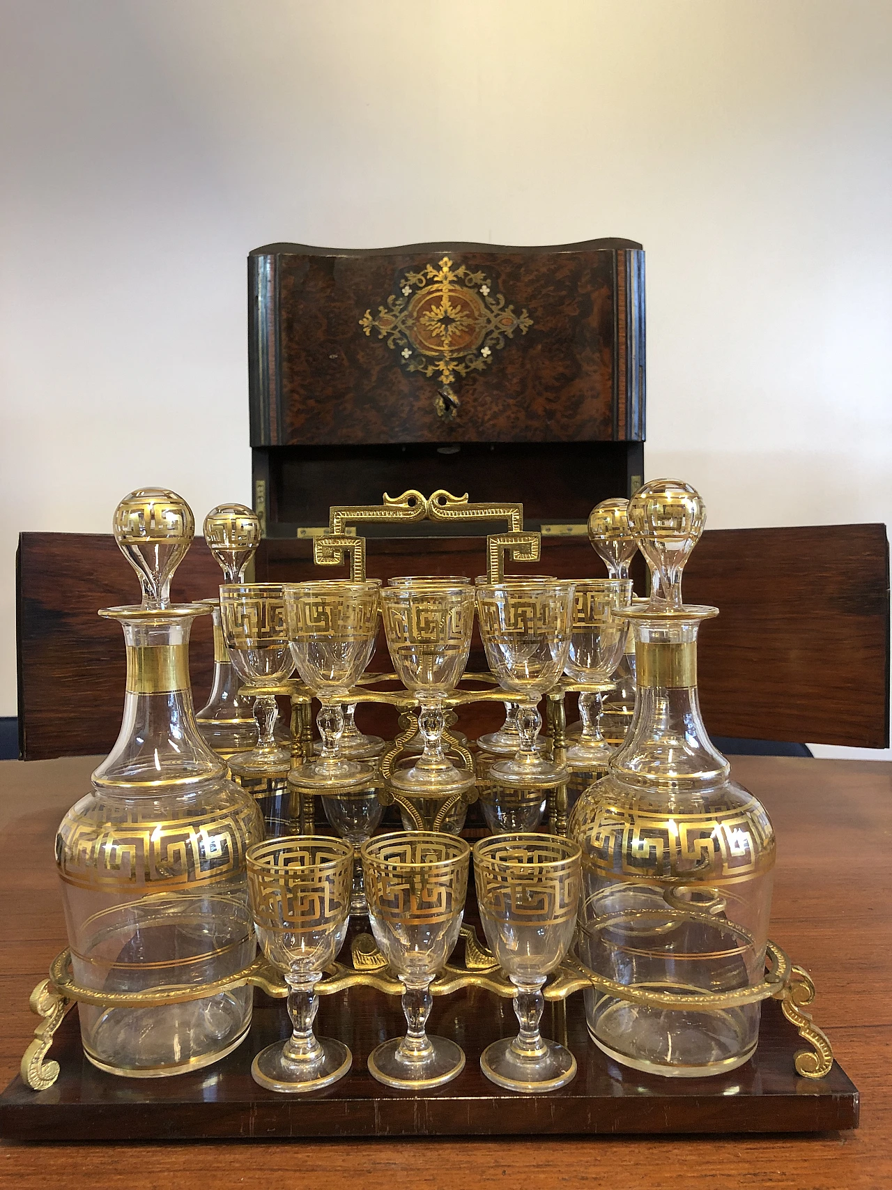 Napoleon III Thuja-root liquor box, 19th century 6