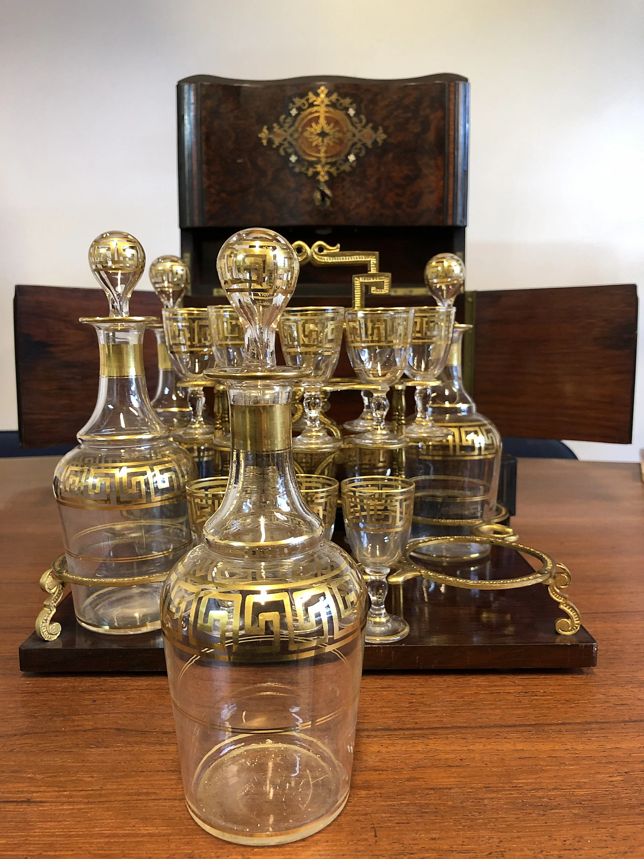 Napoleon III Thuja-root liquor box, 19th century 9