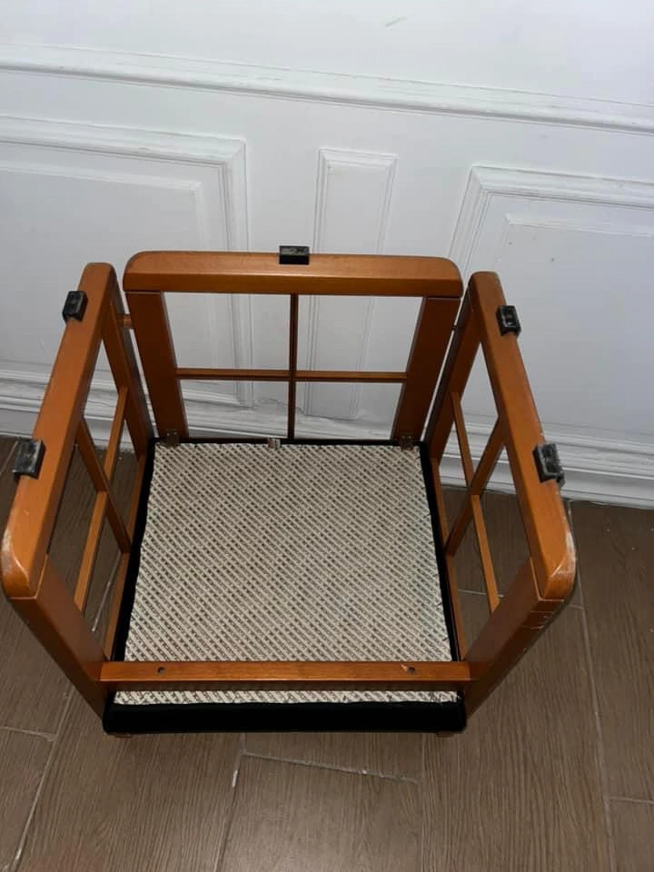 Poltrona Caccia alla Volpe di Franco Poldaretti, anni '80 12