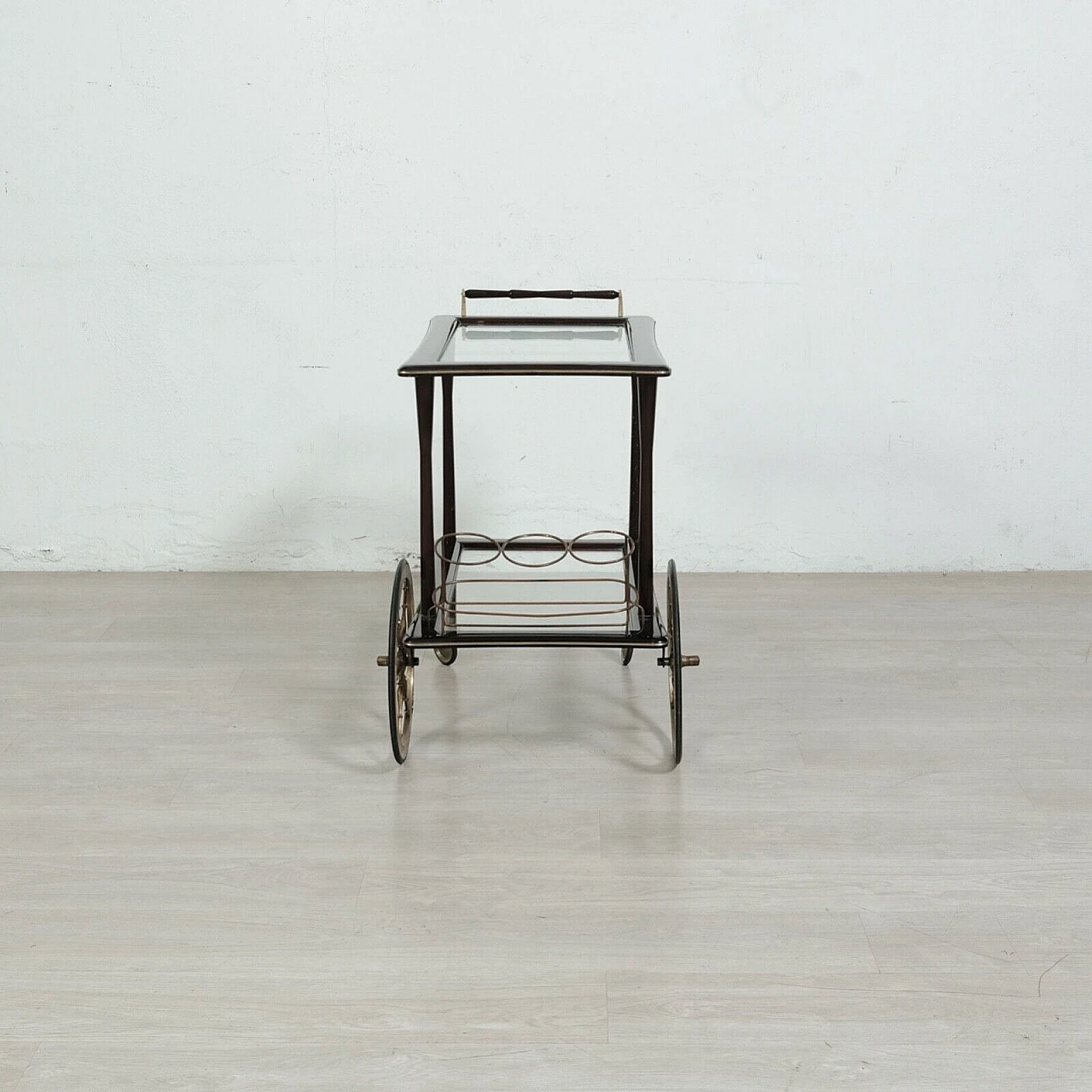 Mahogany veneered wood, glass and brass bar cart, 1960s 3