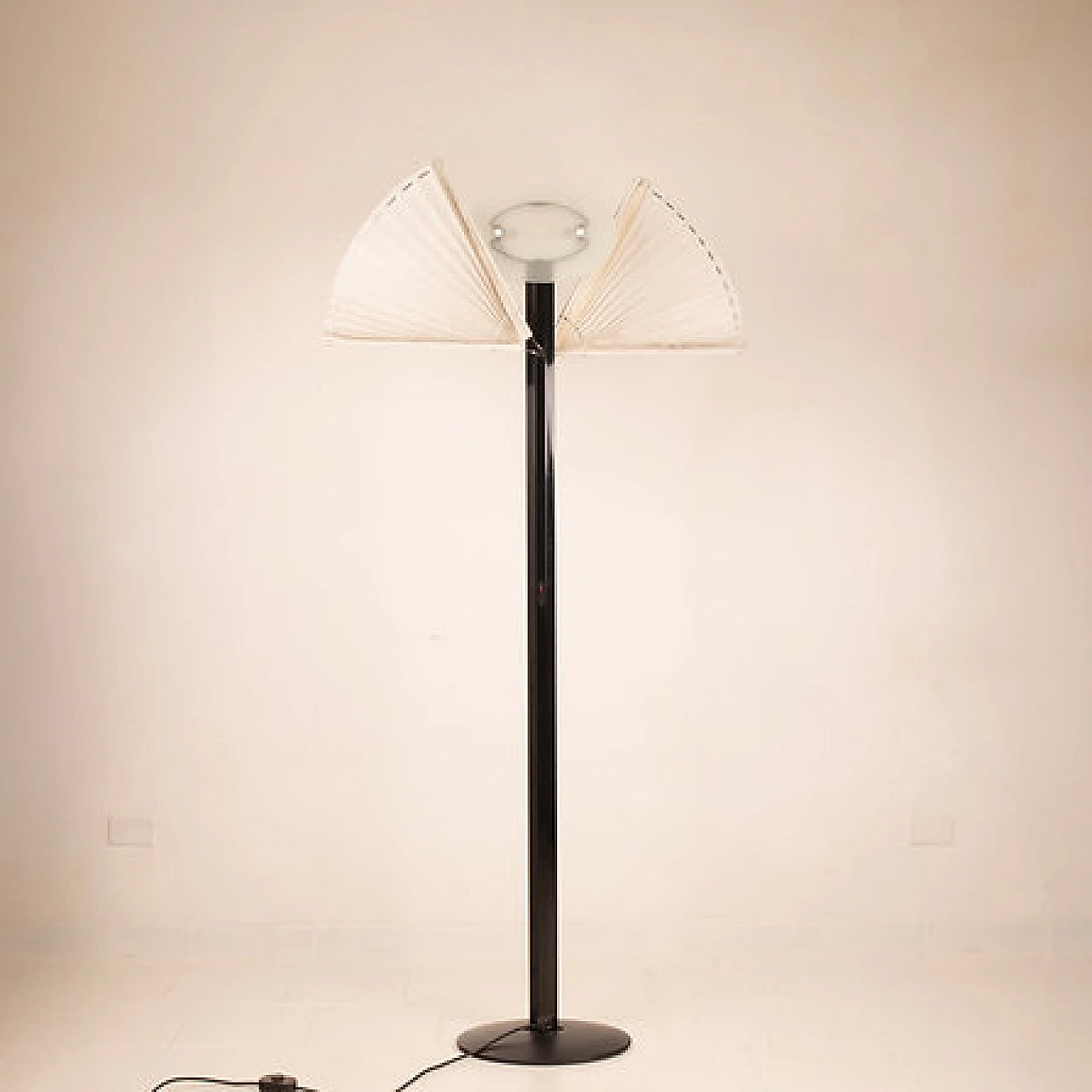 Butterfly floor lamp by Afra and Tobia Scarpa for Flos, 1980s 5
