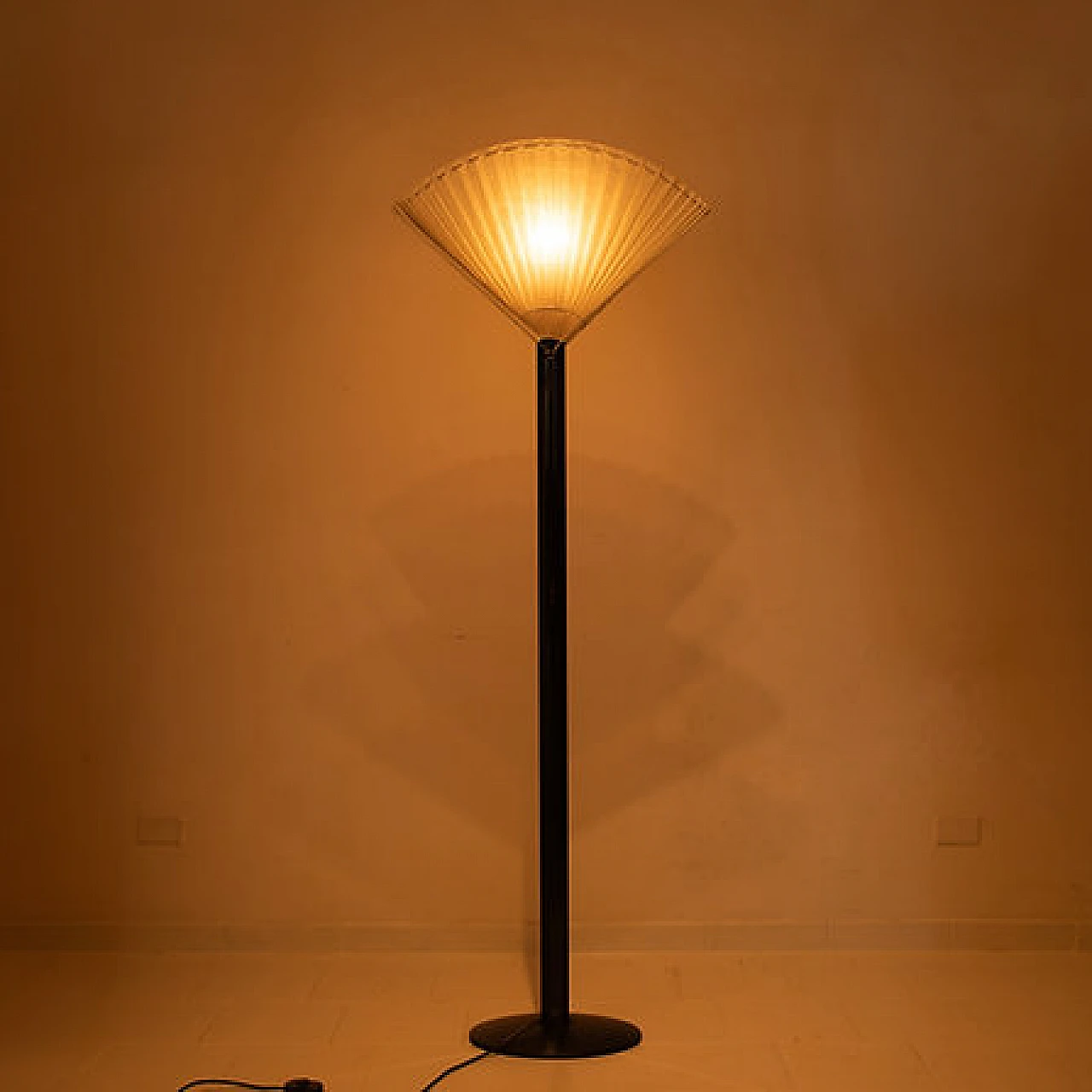 Butterfly floor lamp by Afra and Tobia Scarpa for Flos, 1980s 6