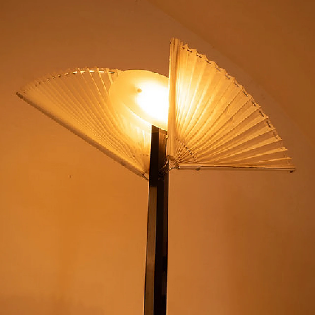 Butterfly floor lamp by Afra and Tobia Scarpa for Flos, 1980s 14
