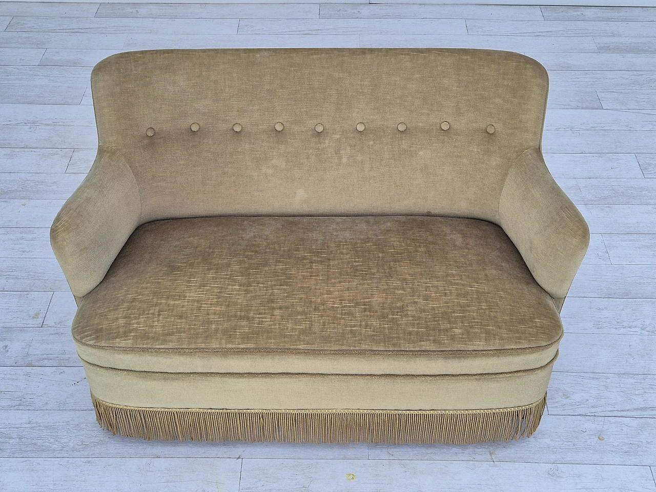 Danish two-seater green velvet sofa with tassels, 1970s 4