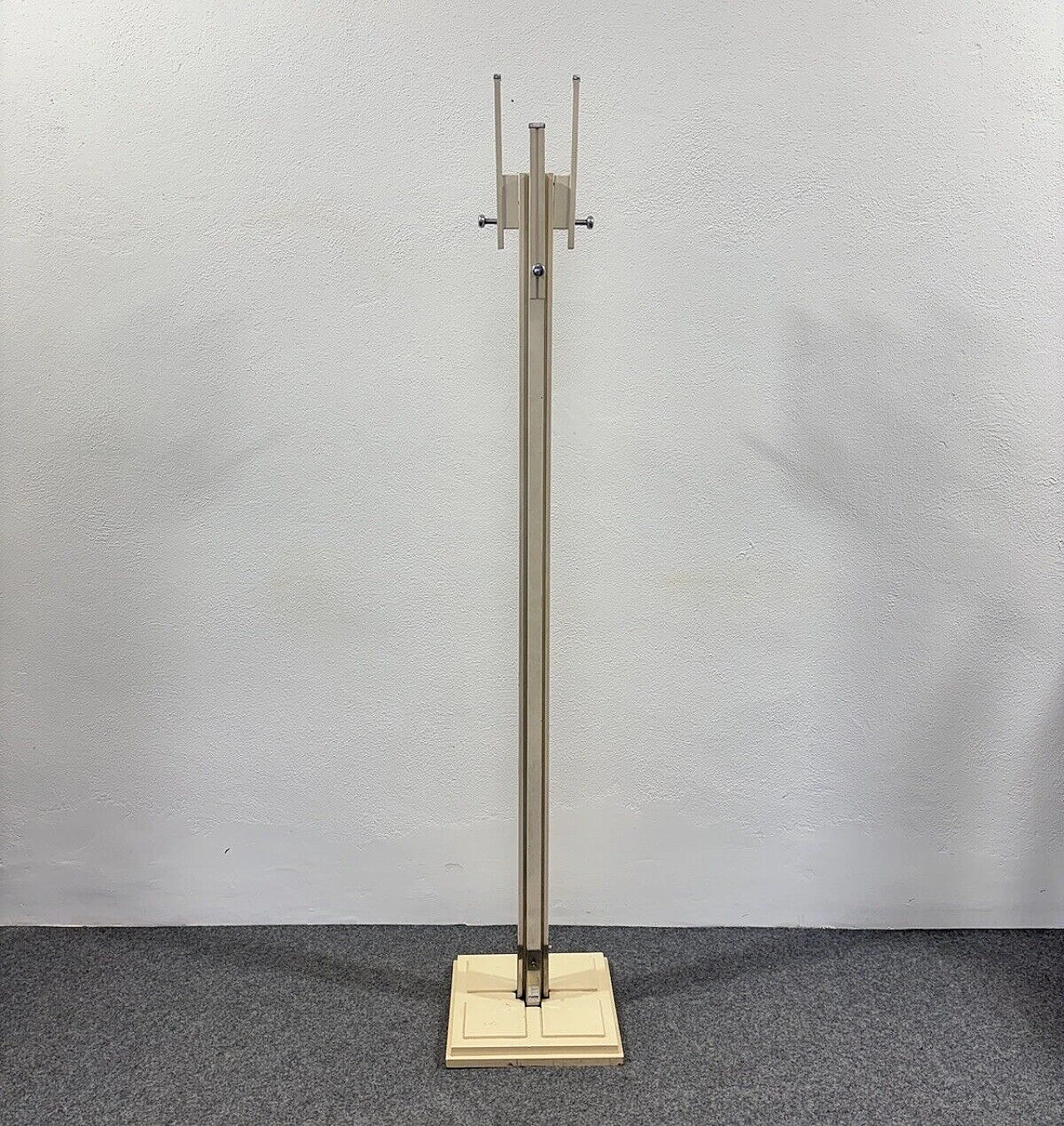 Floor coat rack by Carlo De Carli for Fiarm, 1960s 1