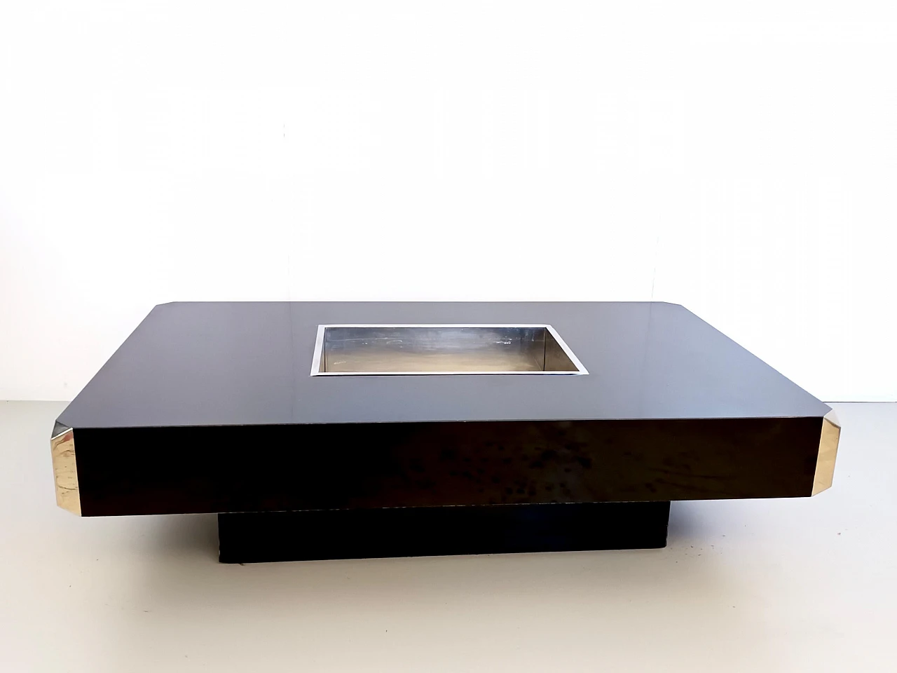 Alveo coffee table in black formica by Willy Rizzo for Sabot, 1972 8