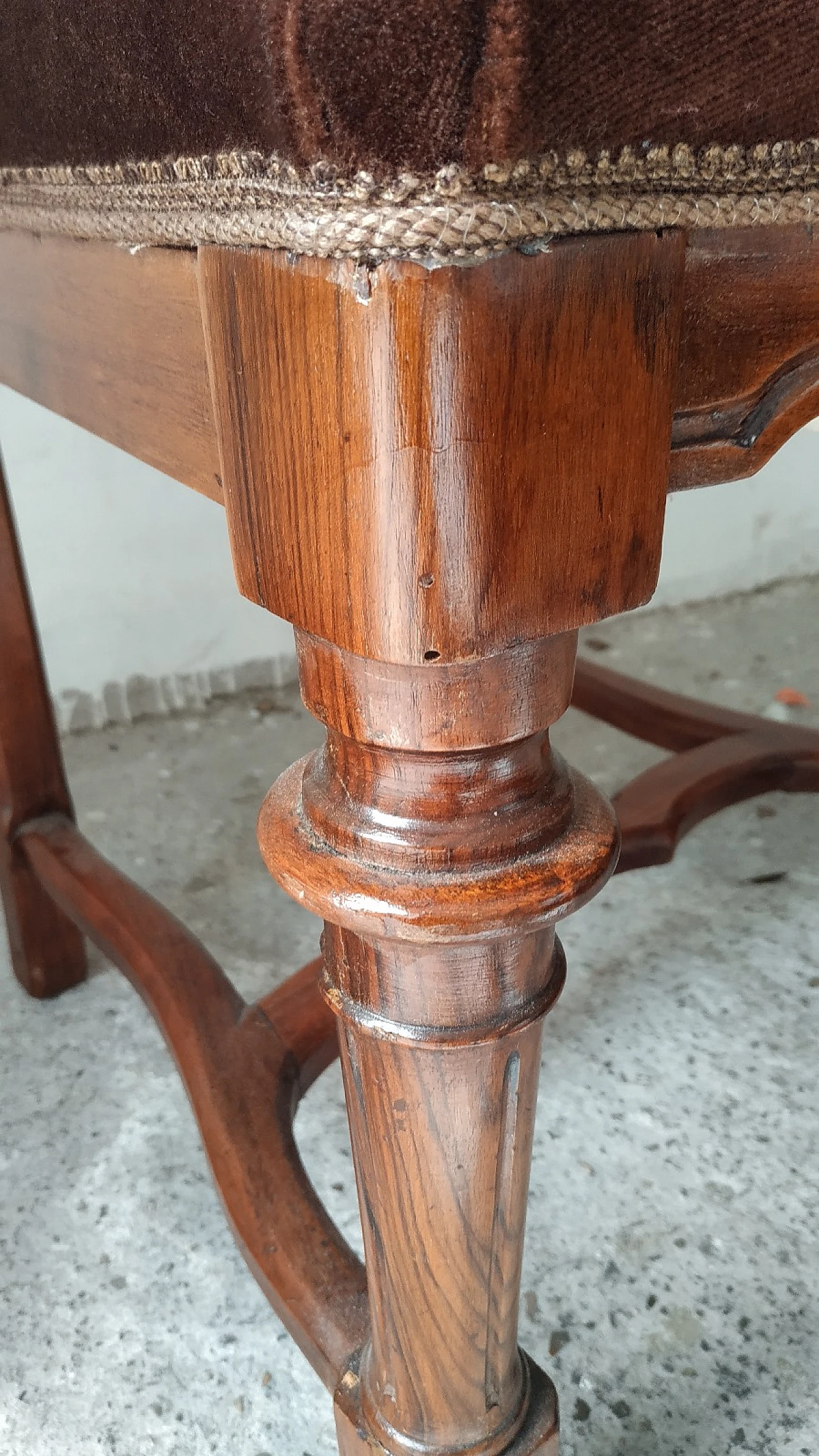 8 Sedie in noce, '800 25