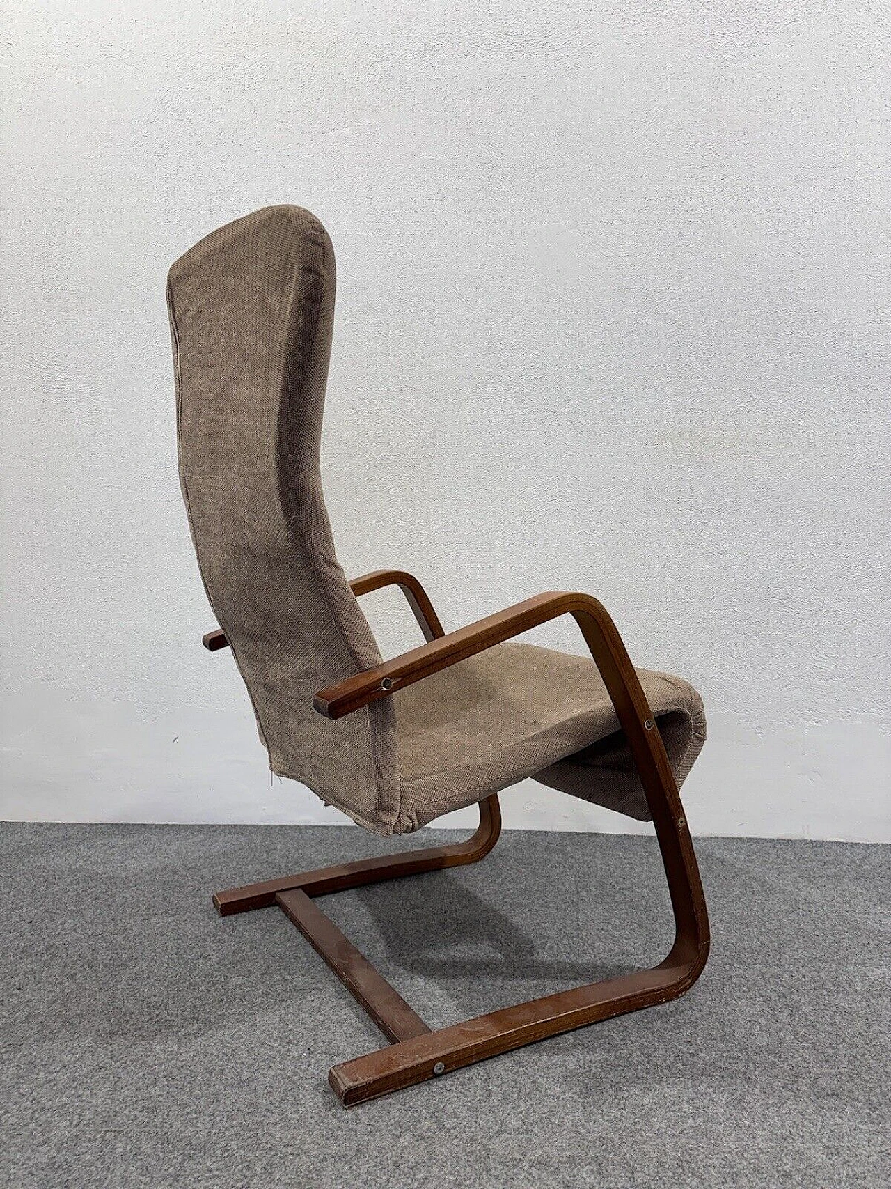 Poltrona in legno e tessuto di Alvar Aalto, anni '60 4