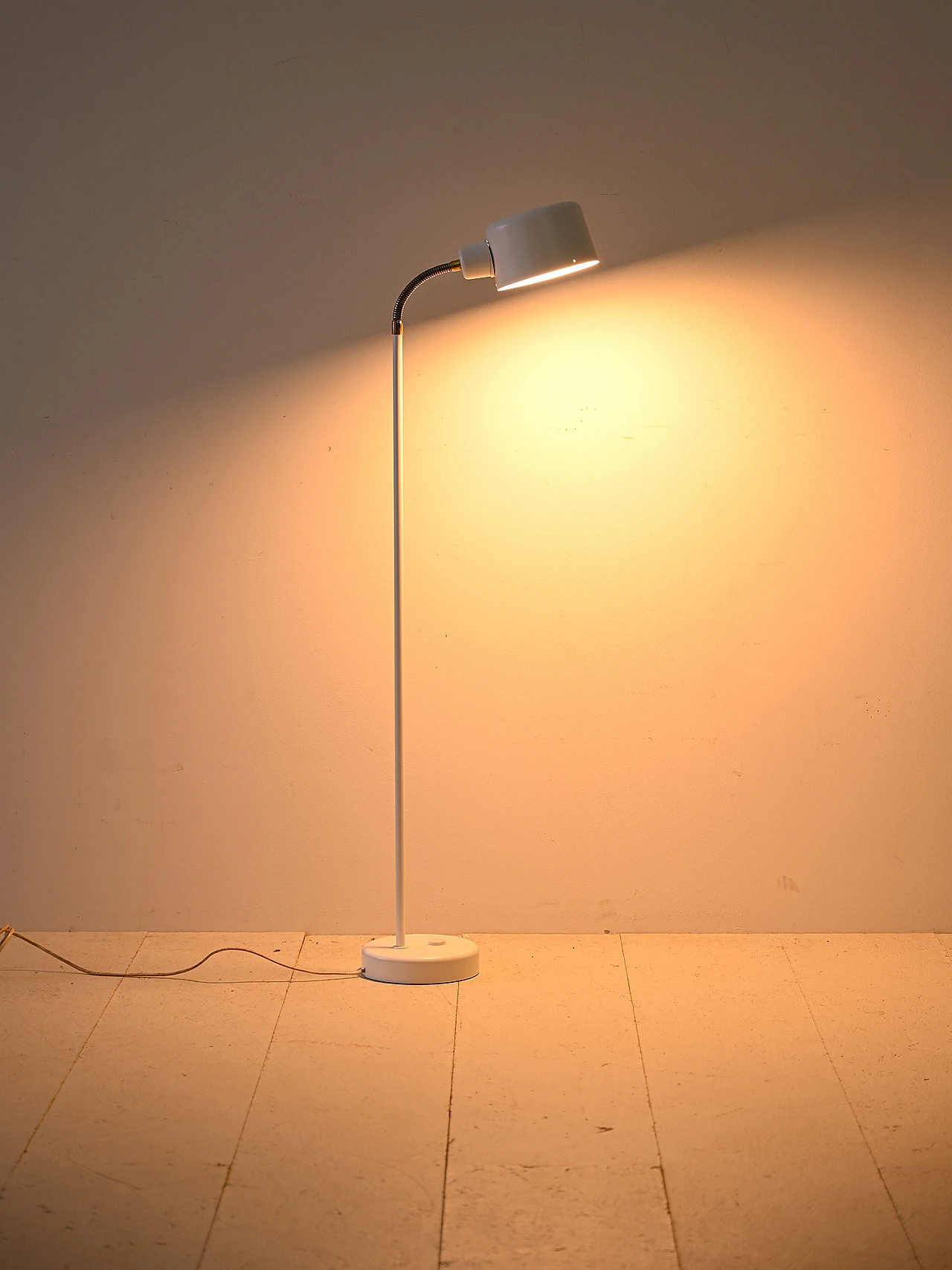 Scandinavian adjustable white metal floor lamp, 1960s 1