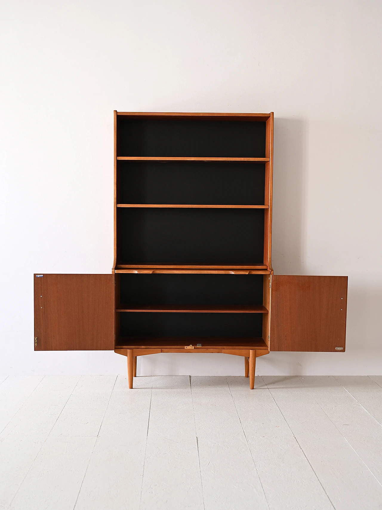 Scandinavian teak bookcase with extractable shelf, 1960s 4