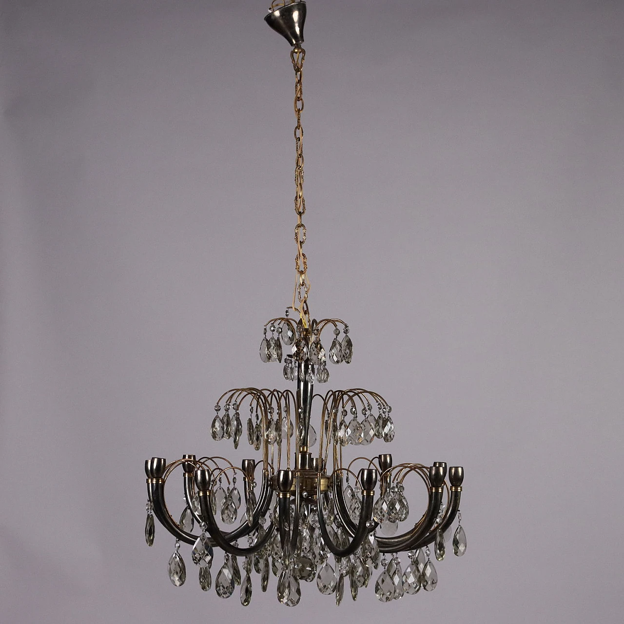 Brass and crystal chandelier with 12 lights, 1930s 1