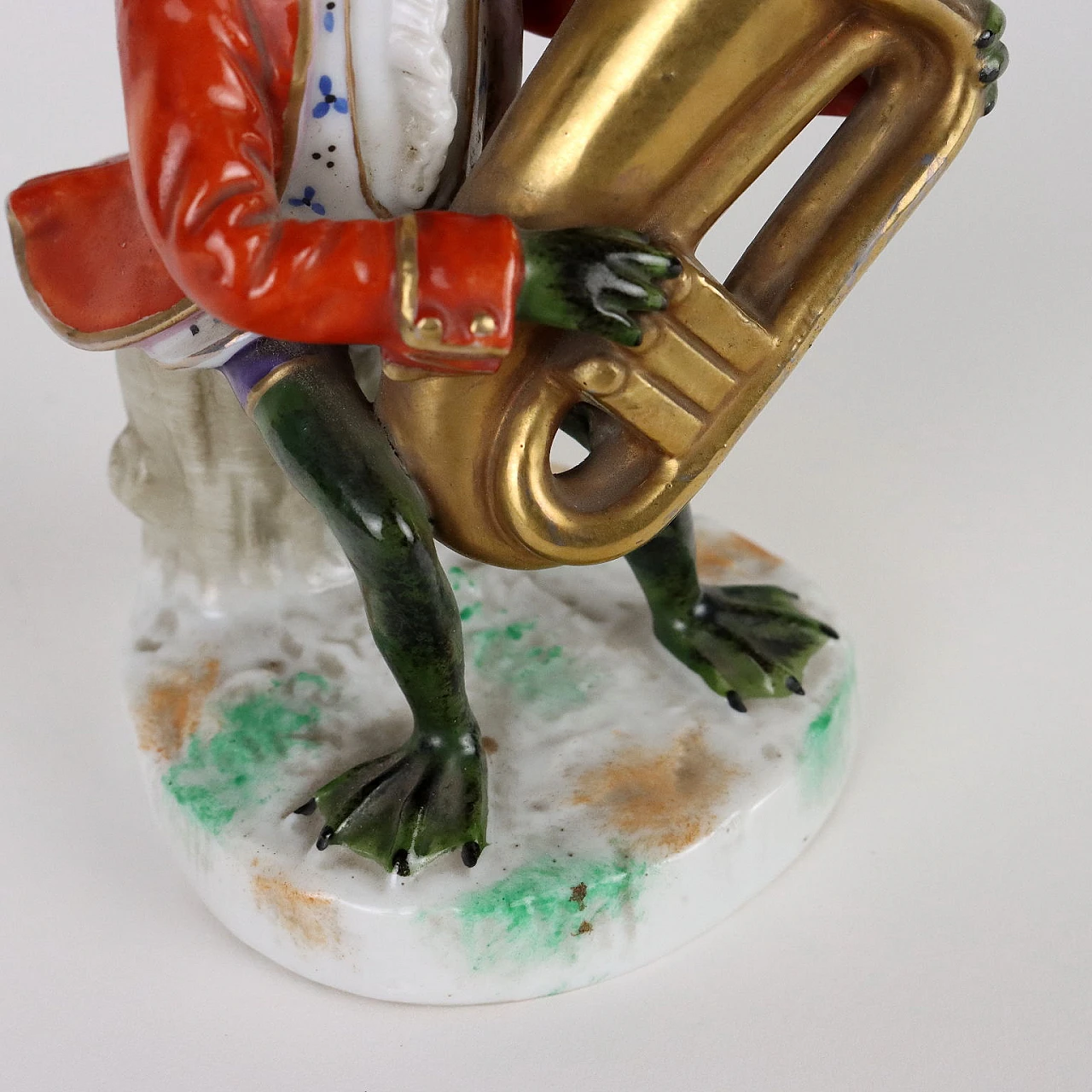 Statuina di rana con trombone in porcellana Sitzendorf, '800 5