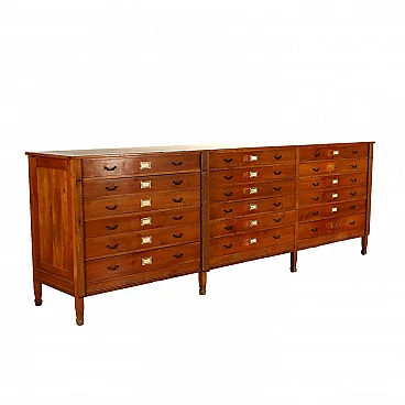 Three-section cherry wood chest of drawers with movable uprights