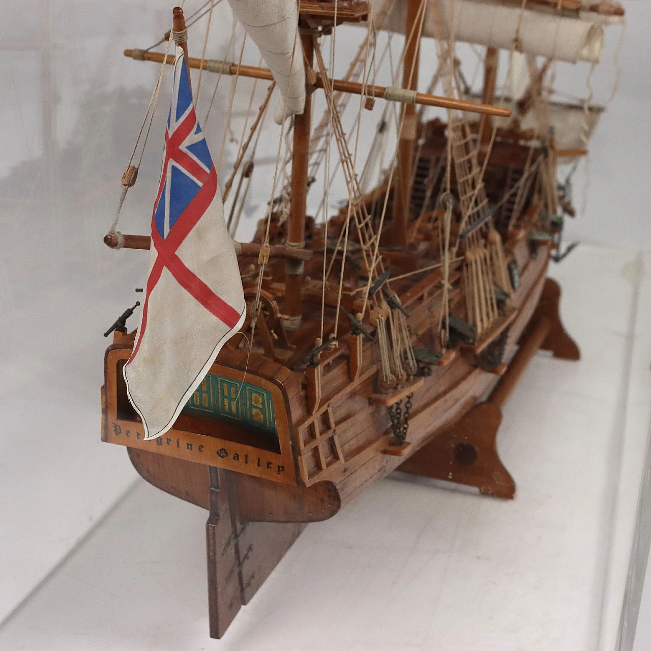 Wooden sailboat with fabric sails 9