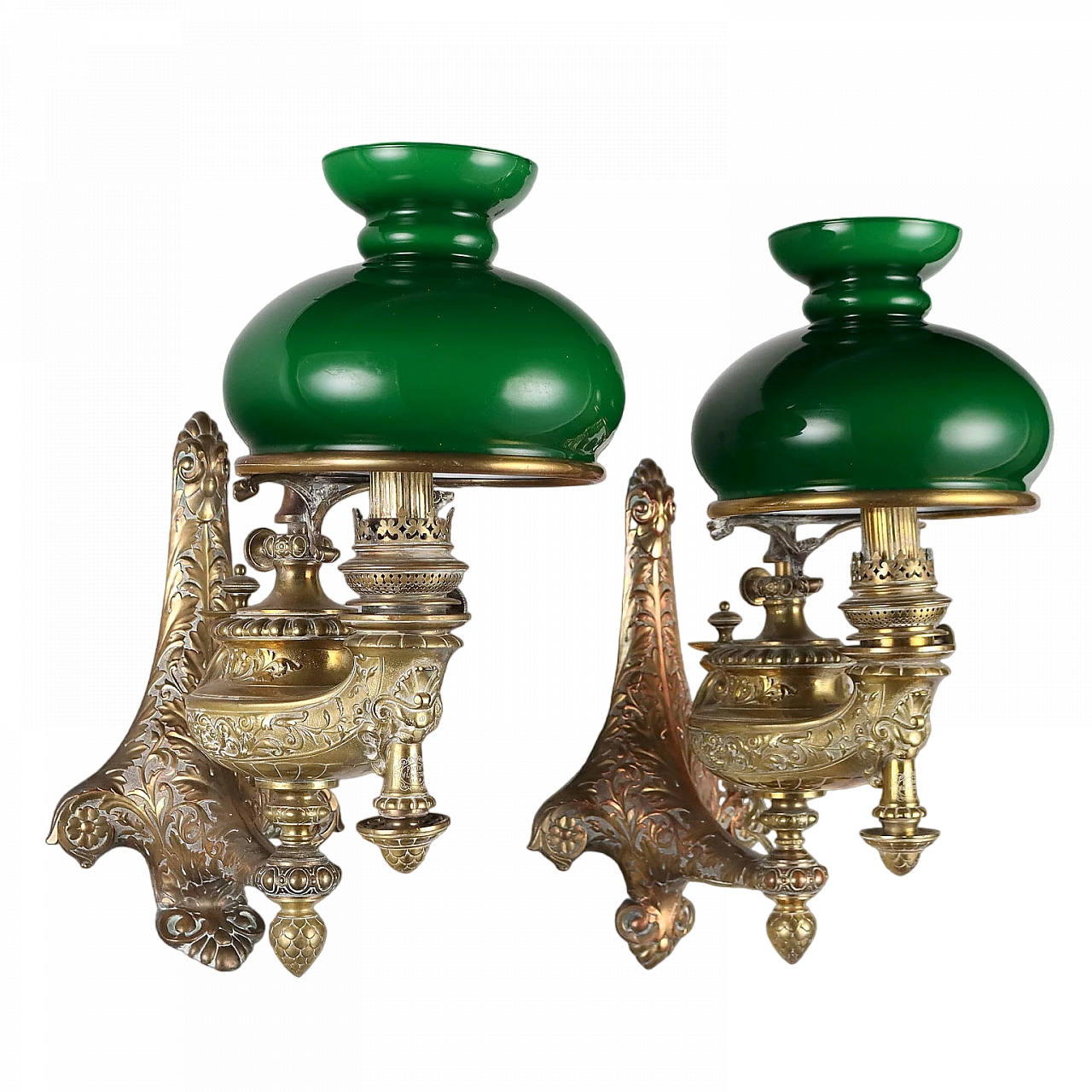 Pair of wall oil lamps in green glass by Wild & Wessel, 19th century 11