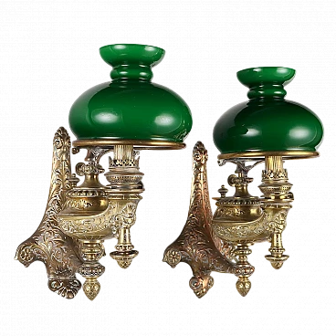 Pair of wall oil lamps in green glass by Wild & Wessel, 19th century