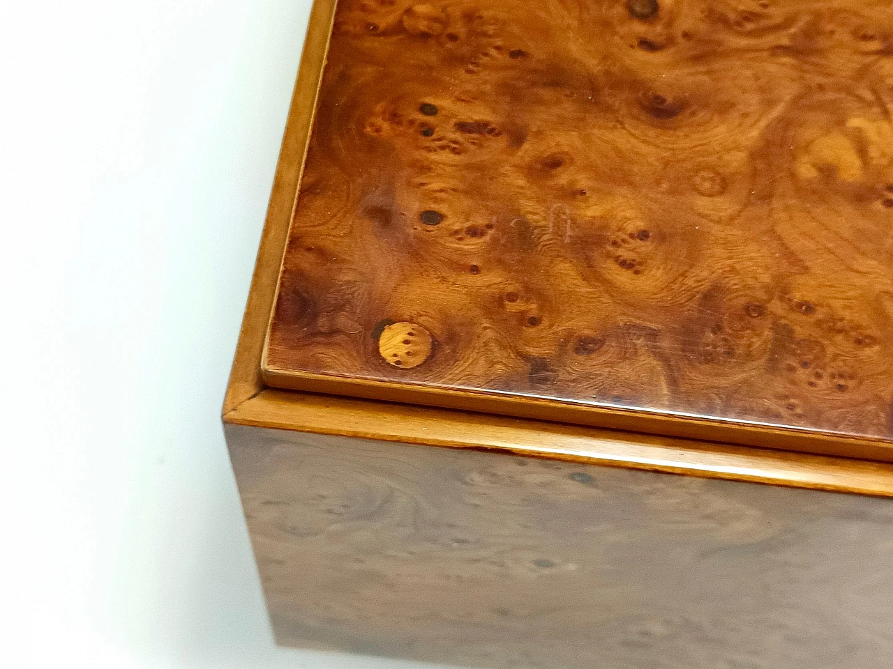 Square elm coffee table attributed to Willy Rizzo, 1980s 9